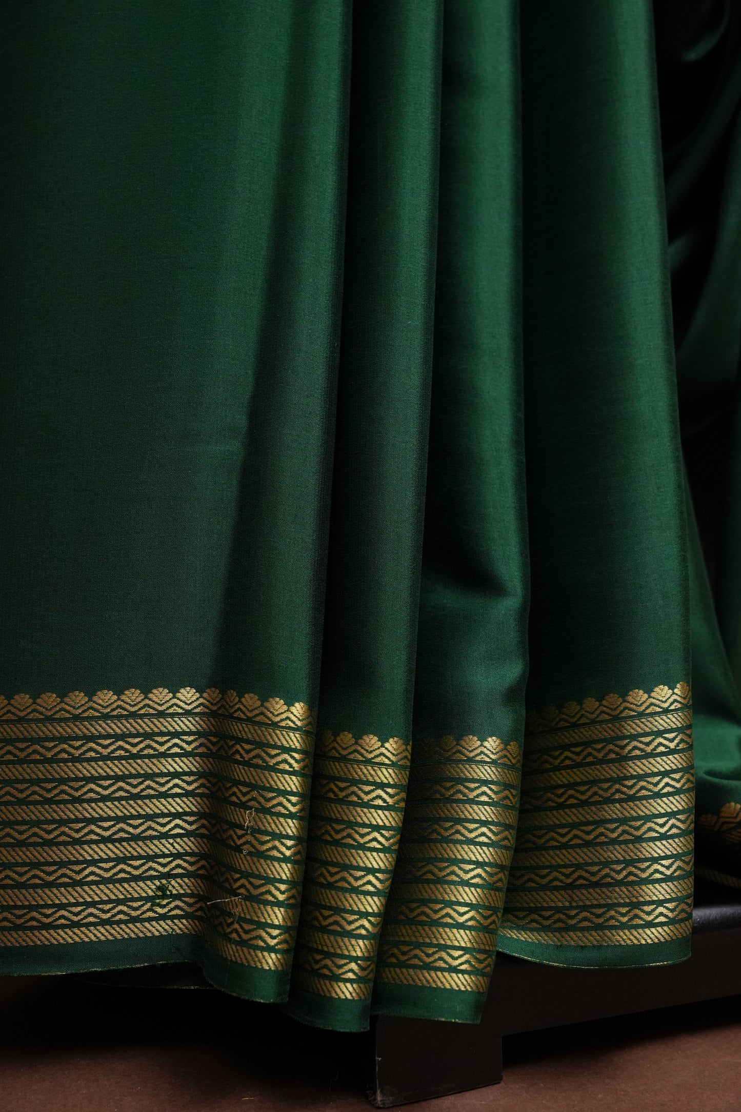 Plain Pure Crepe Mysore Silk Saree in Bottle Green With Contrast Baby Pink Border