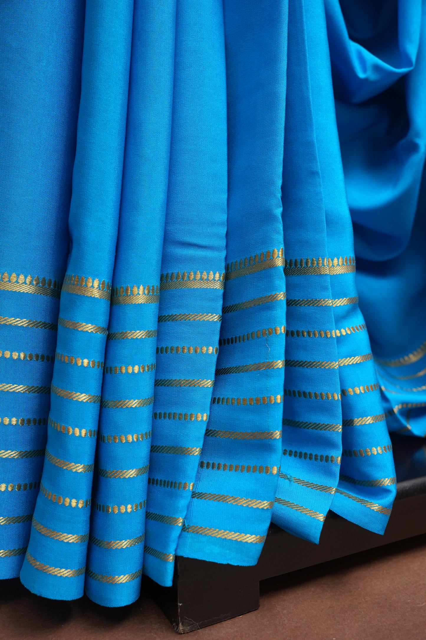 Plain Pure Crepe Mysore Silk Saree in Blue With Self Blouse & Pallu
