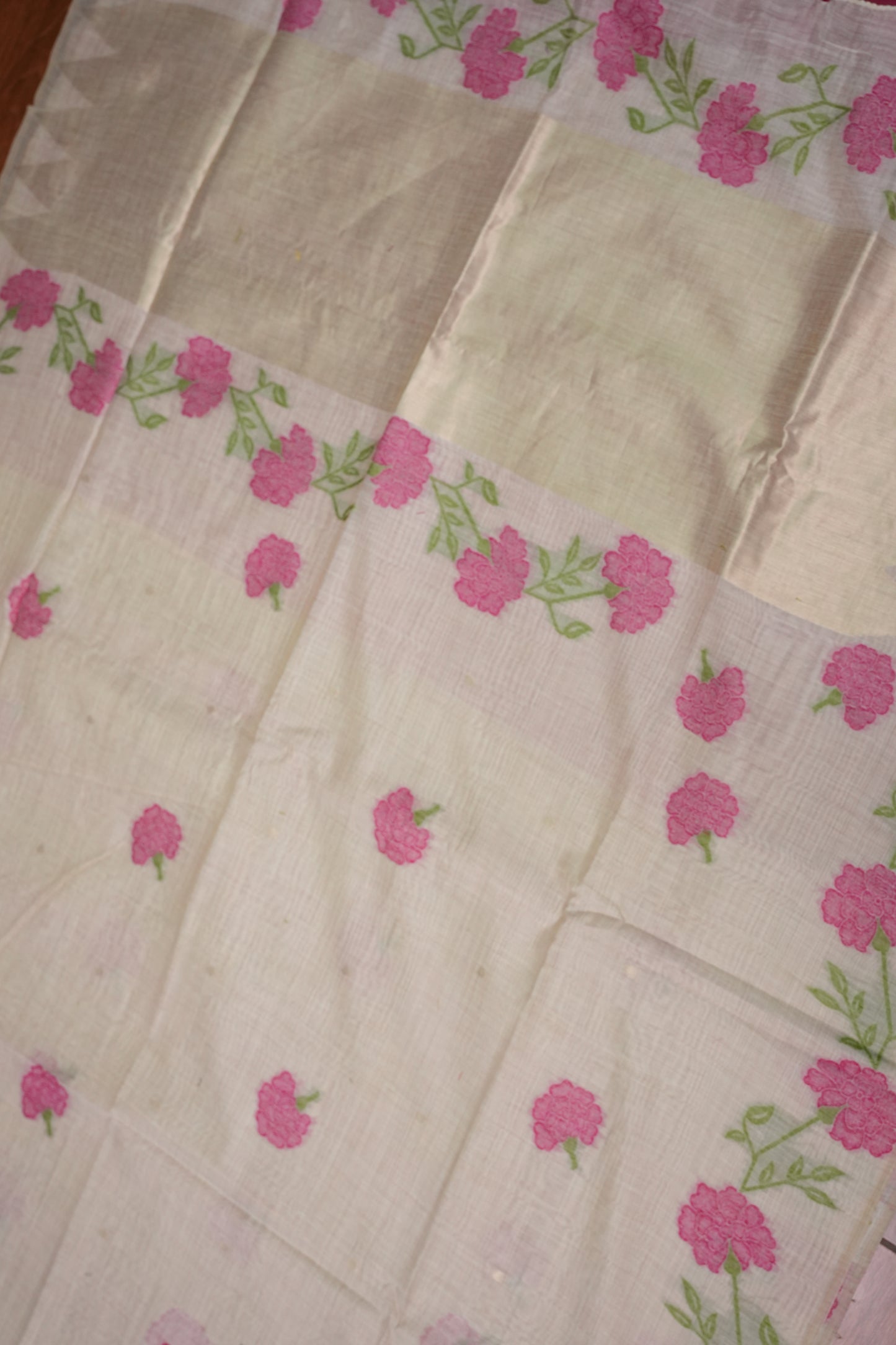 Pure Khaddi Cotton Saree with Floral Weaving – Ivory & Pink