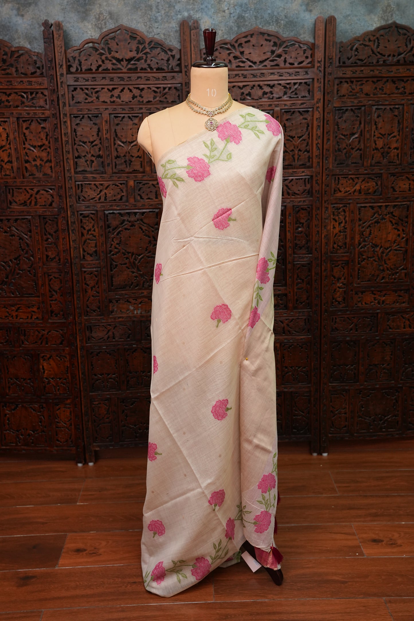 Pure Khaddi Cotton Saree with Floral Weaving – Ivory & Pink