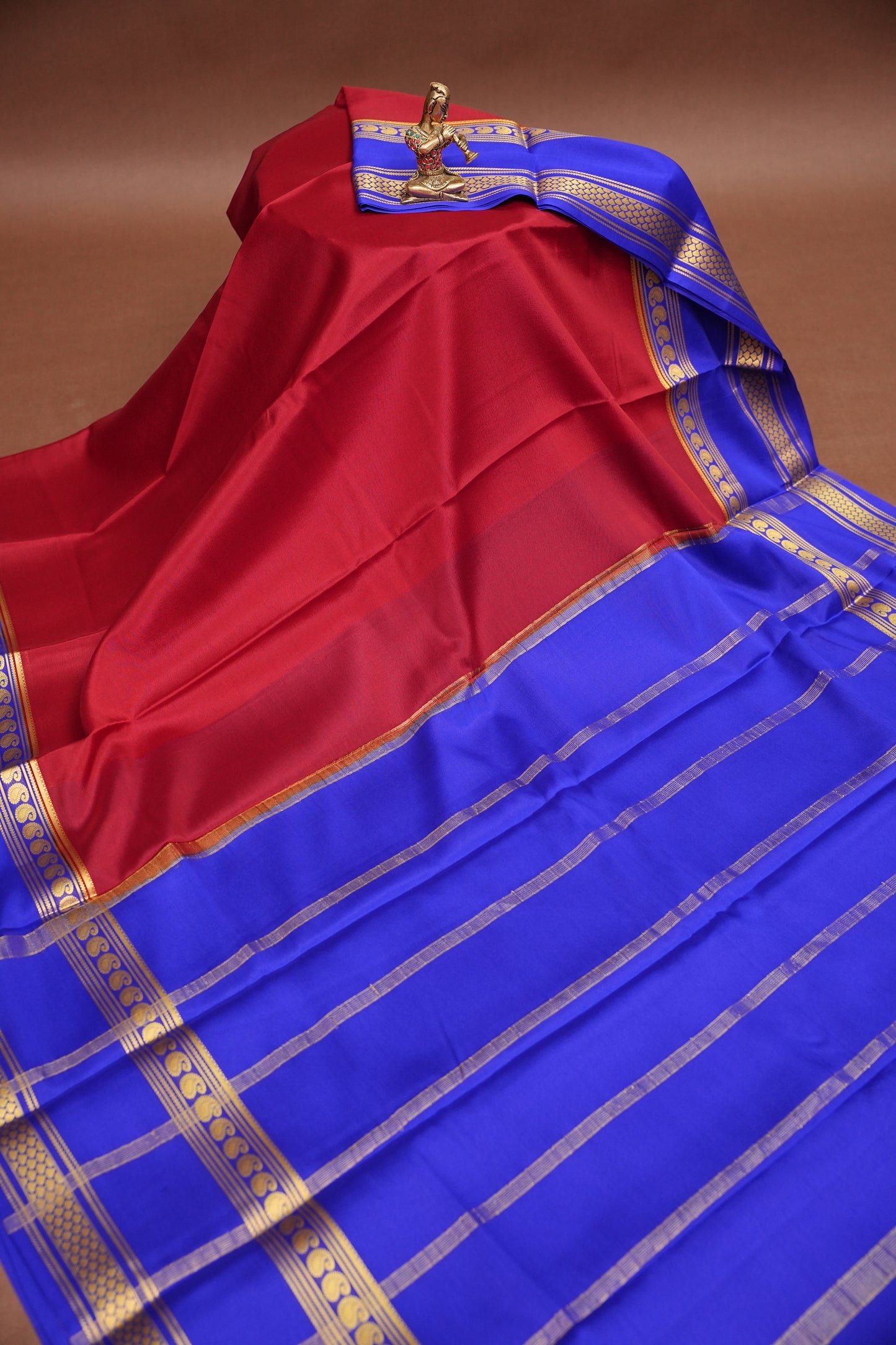 Pure Crepe Mysore Silk Saree - Deep Red & Blue