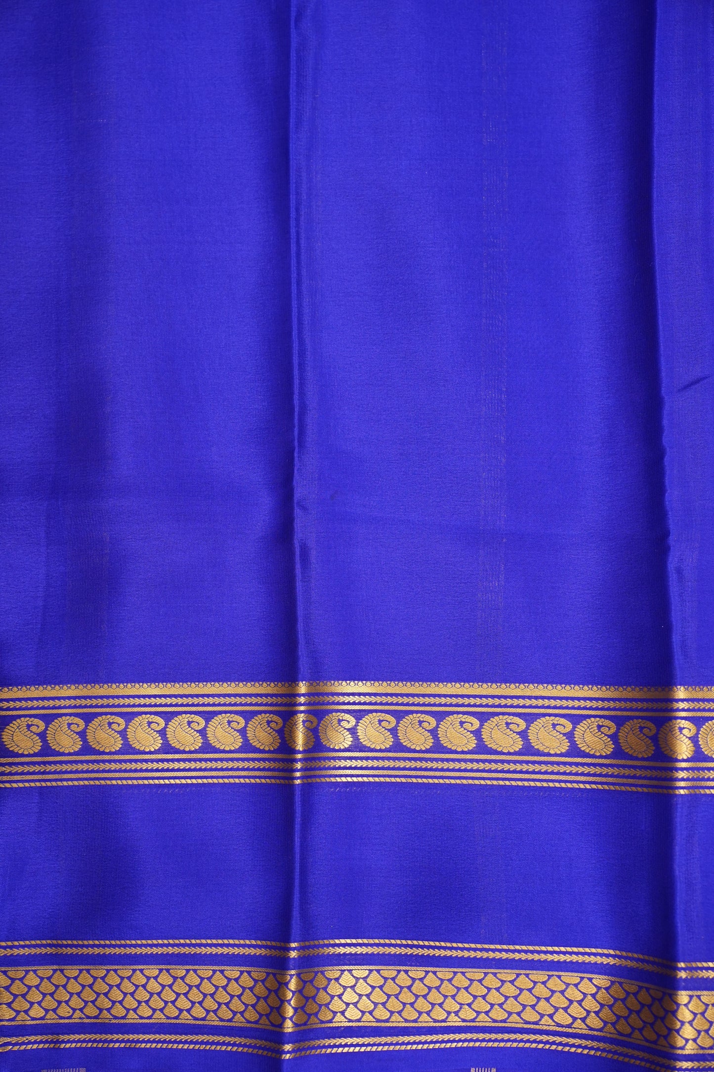 Pure Crepe Mysore Silk Saree - Deep Red & Blue