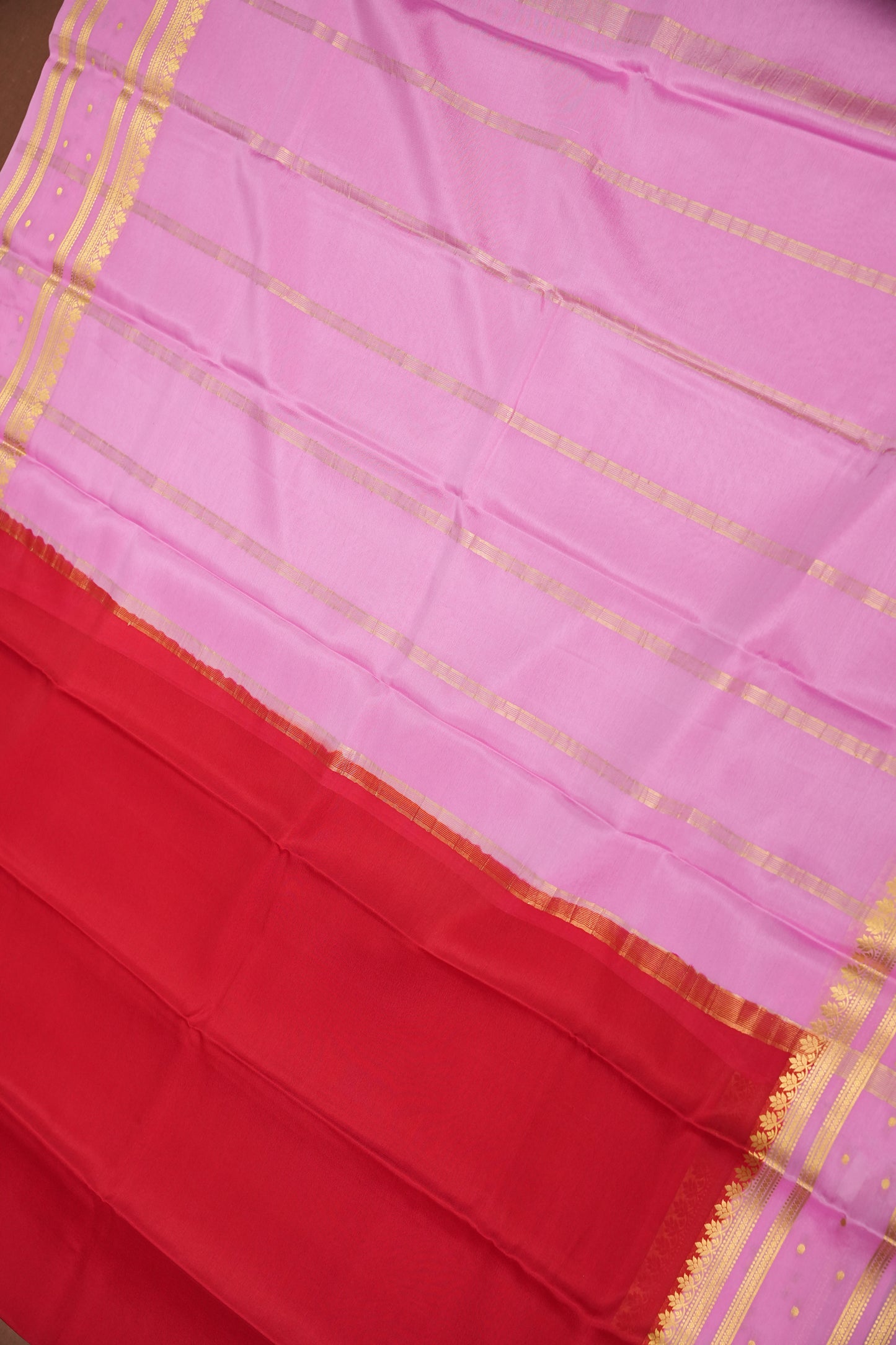 Plain Pure Crepe Mysore Silk Saree in Scarlet Red With Contrast Baby Pink Pallu & Blouse