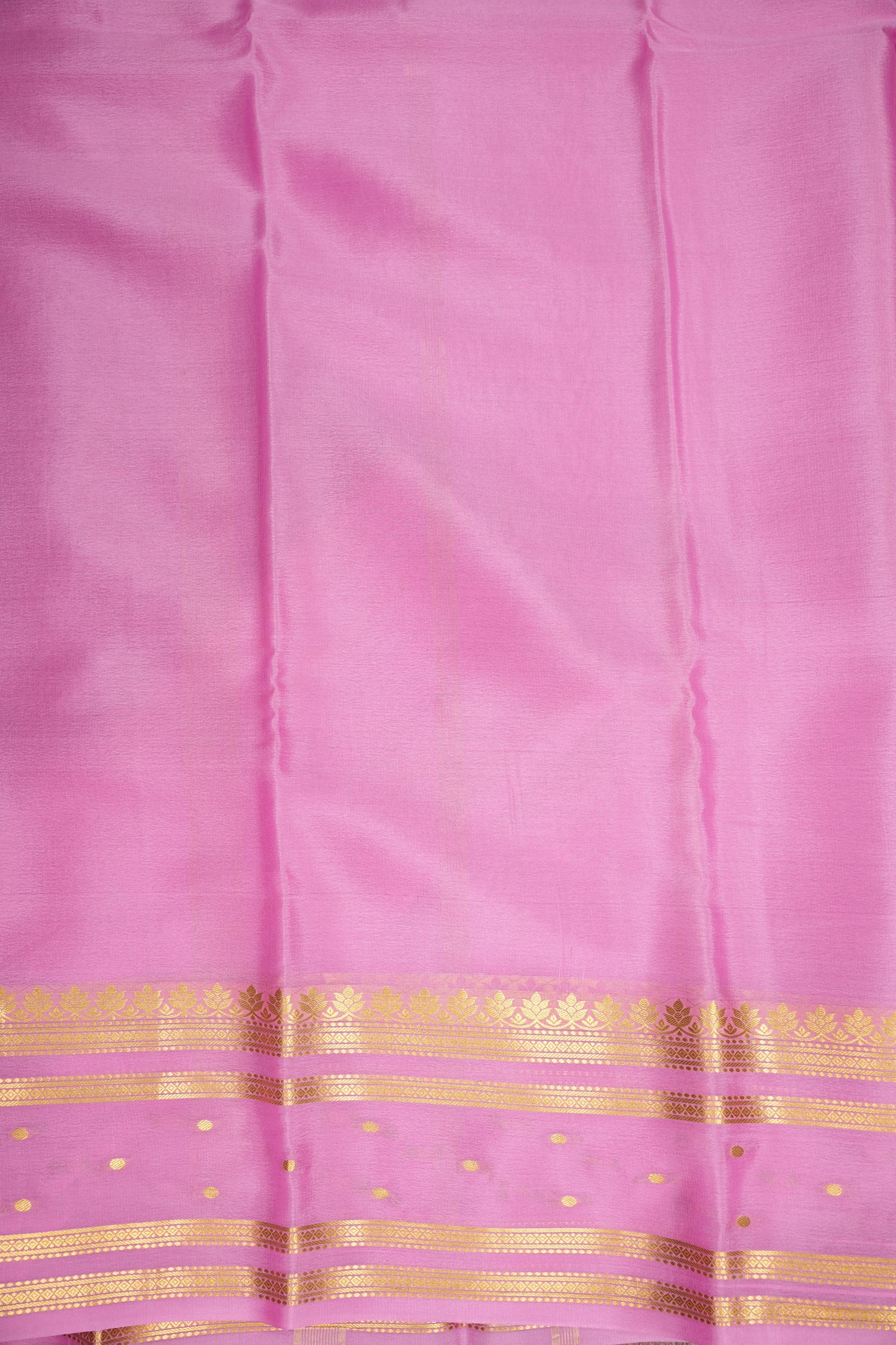 Plain Pure Crepe Mysore Silk Saree in Scarlet Red With Contrast Baby Pink Pallu & Blouse