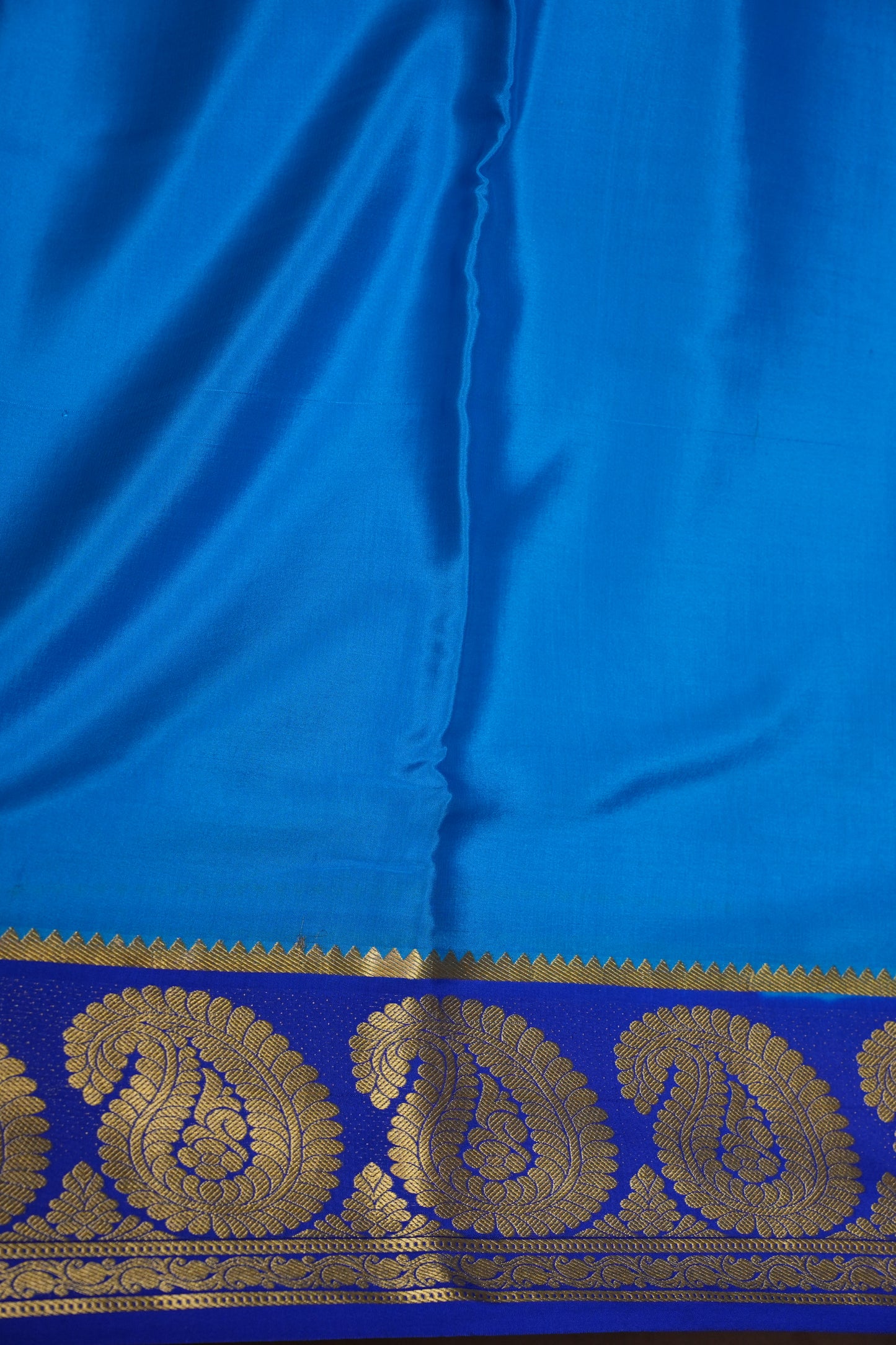 Plain Pure Crepe Mysore Silk Saree in Blue With Contrast Ink Blue Blouse & Pallu