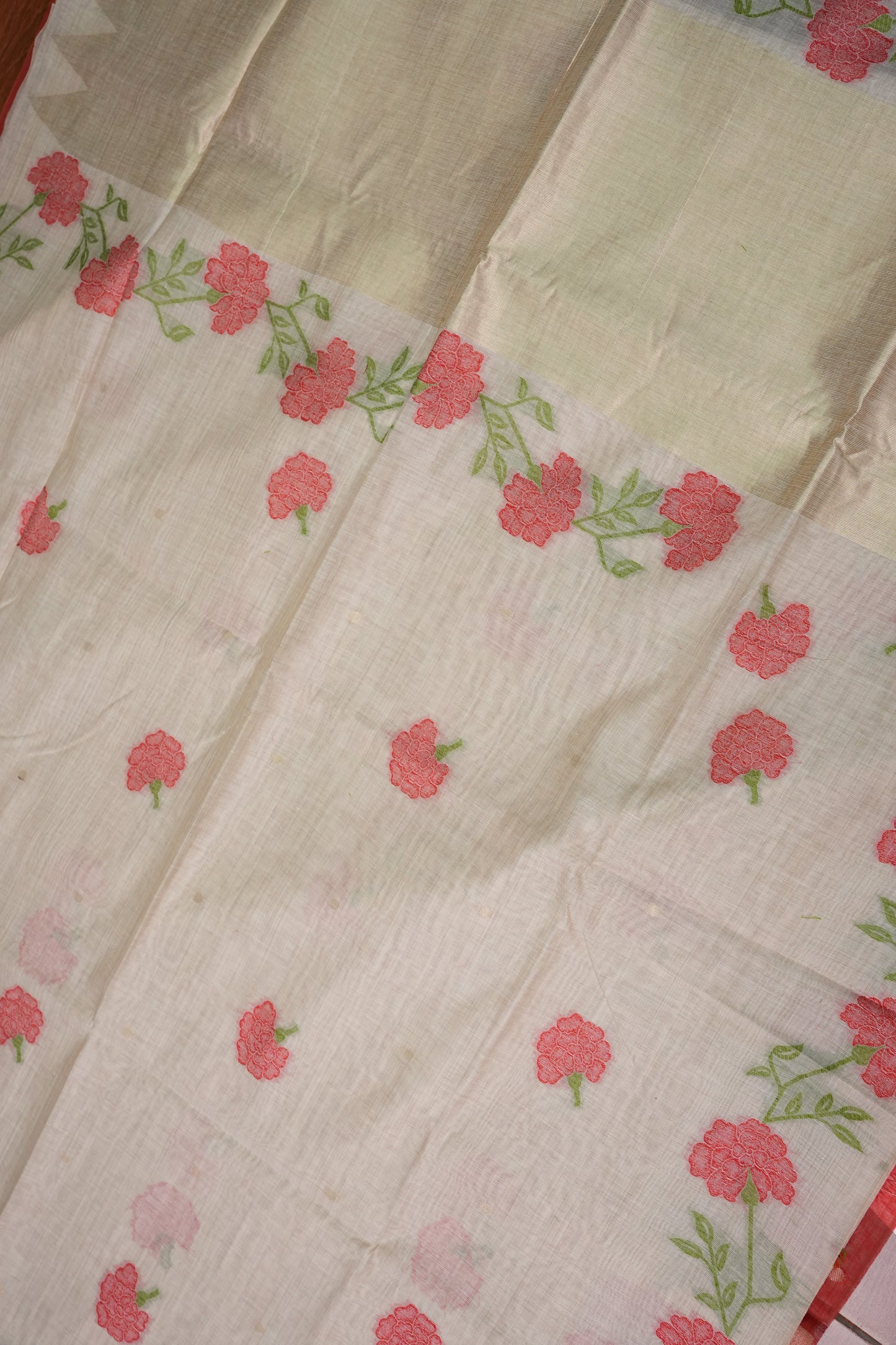 Pure Khaddi Cotton Saree with Floral Woven Pallu – Ivory & Coral Red