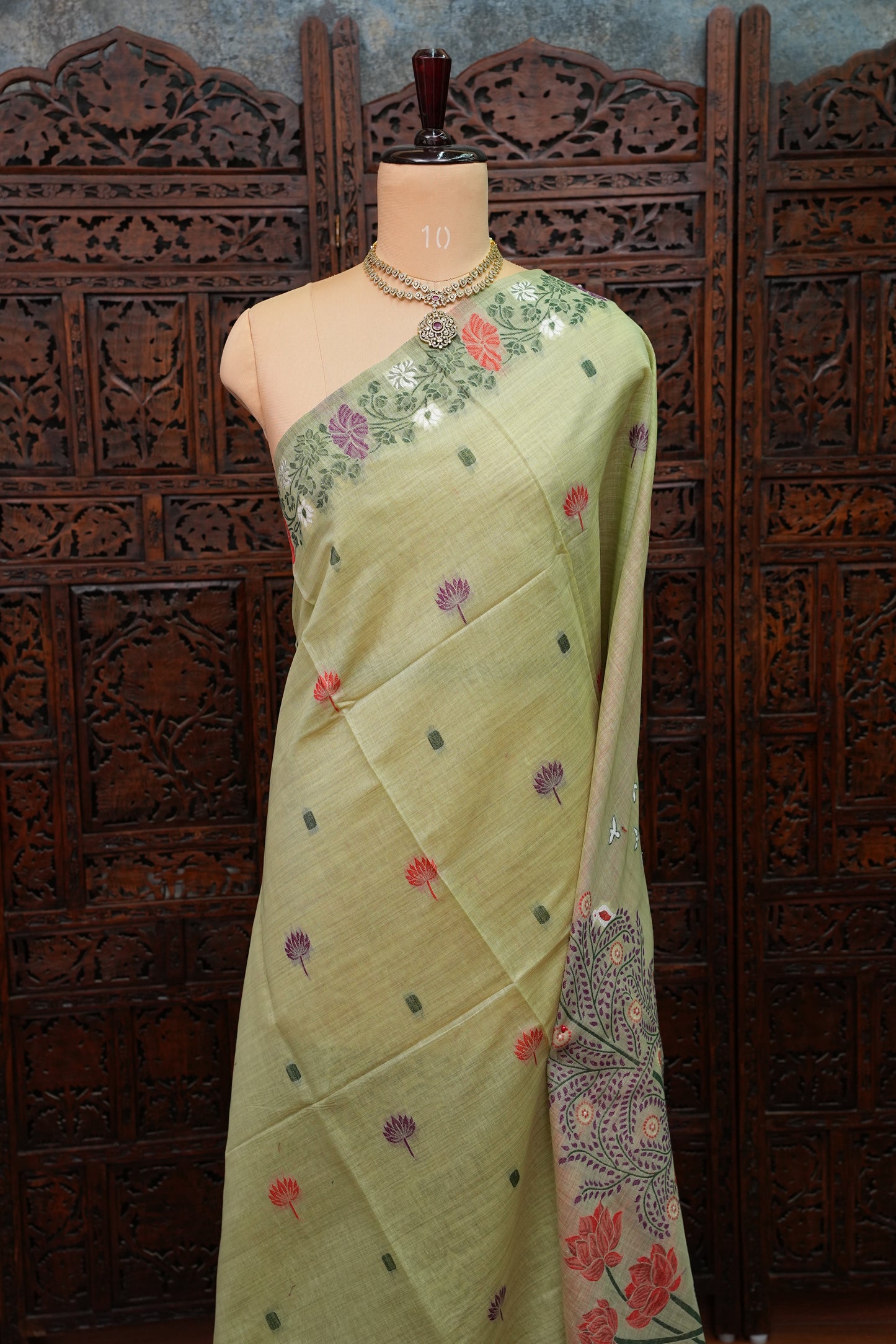 Pure Khaddi Cotton Saree with Floral & Peacock Woven Pallu – Pastel Green