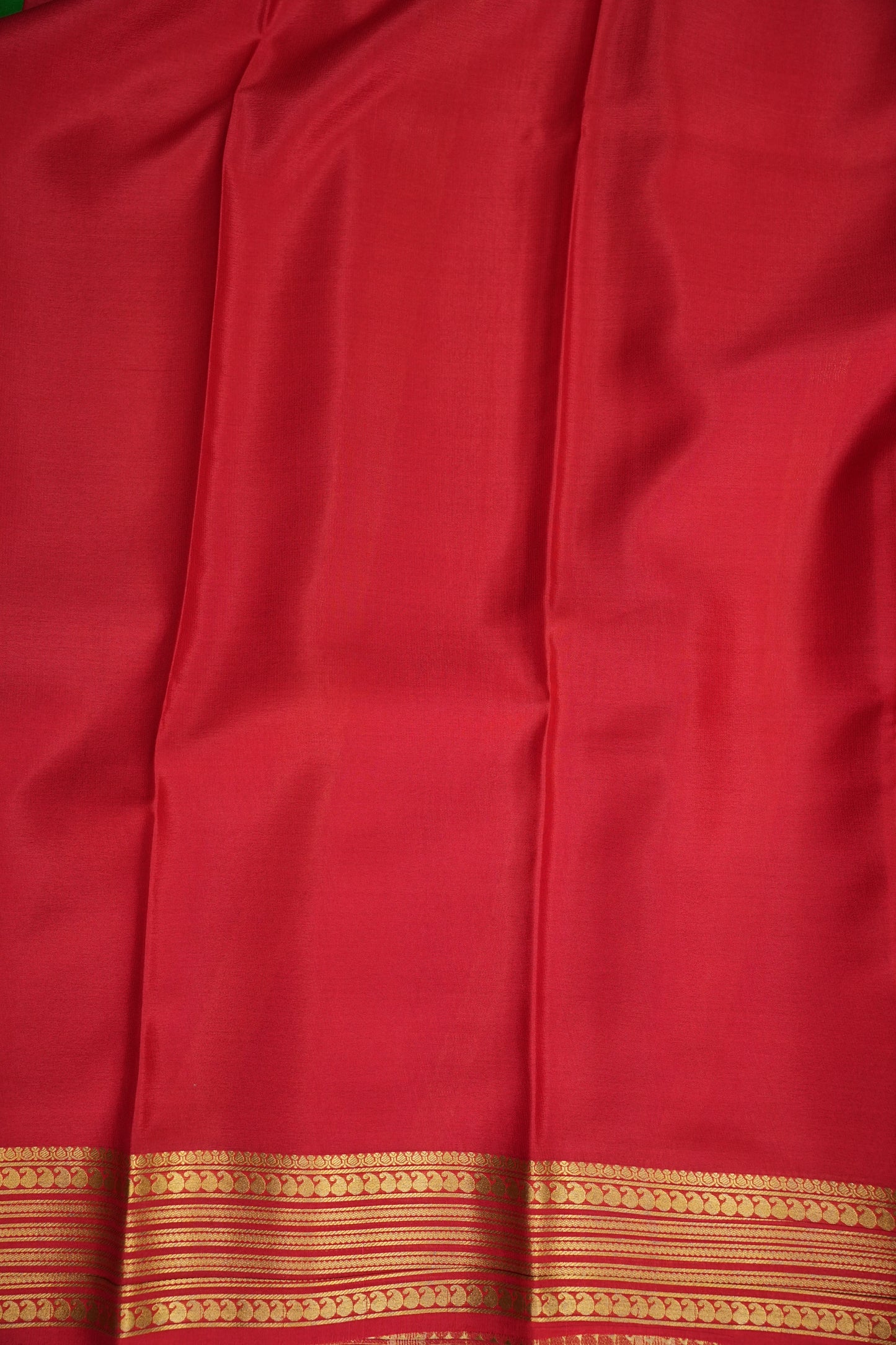Pure Crepe Mysore Silk Saree - Leaf Green with Red Border