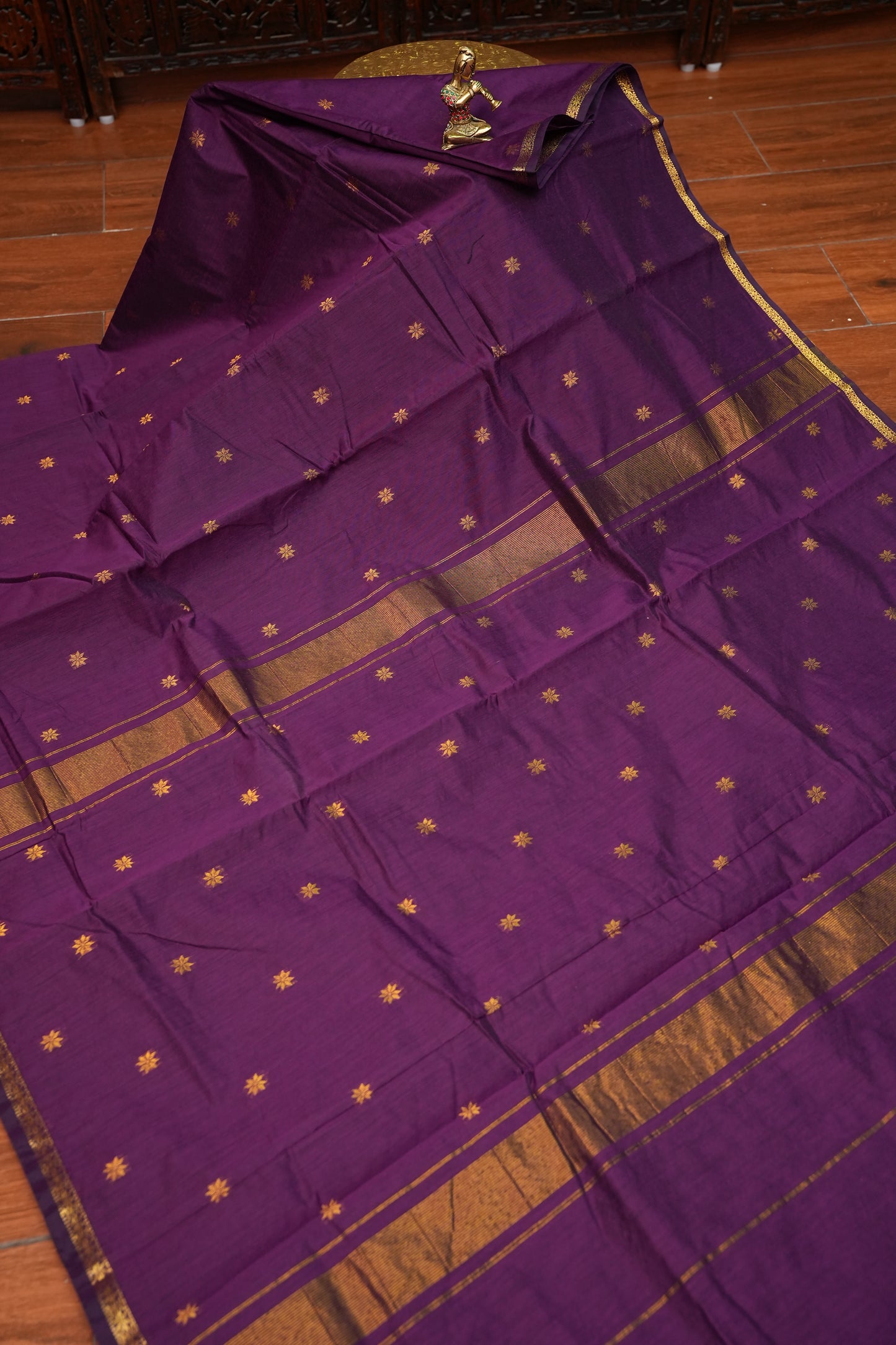 Semi Maheshwari Silk Cotton Saree – Deep Purple with Gold Zari Buttas