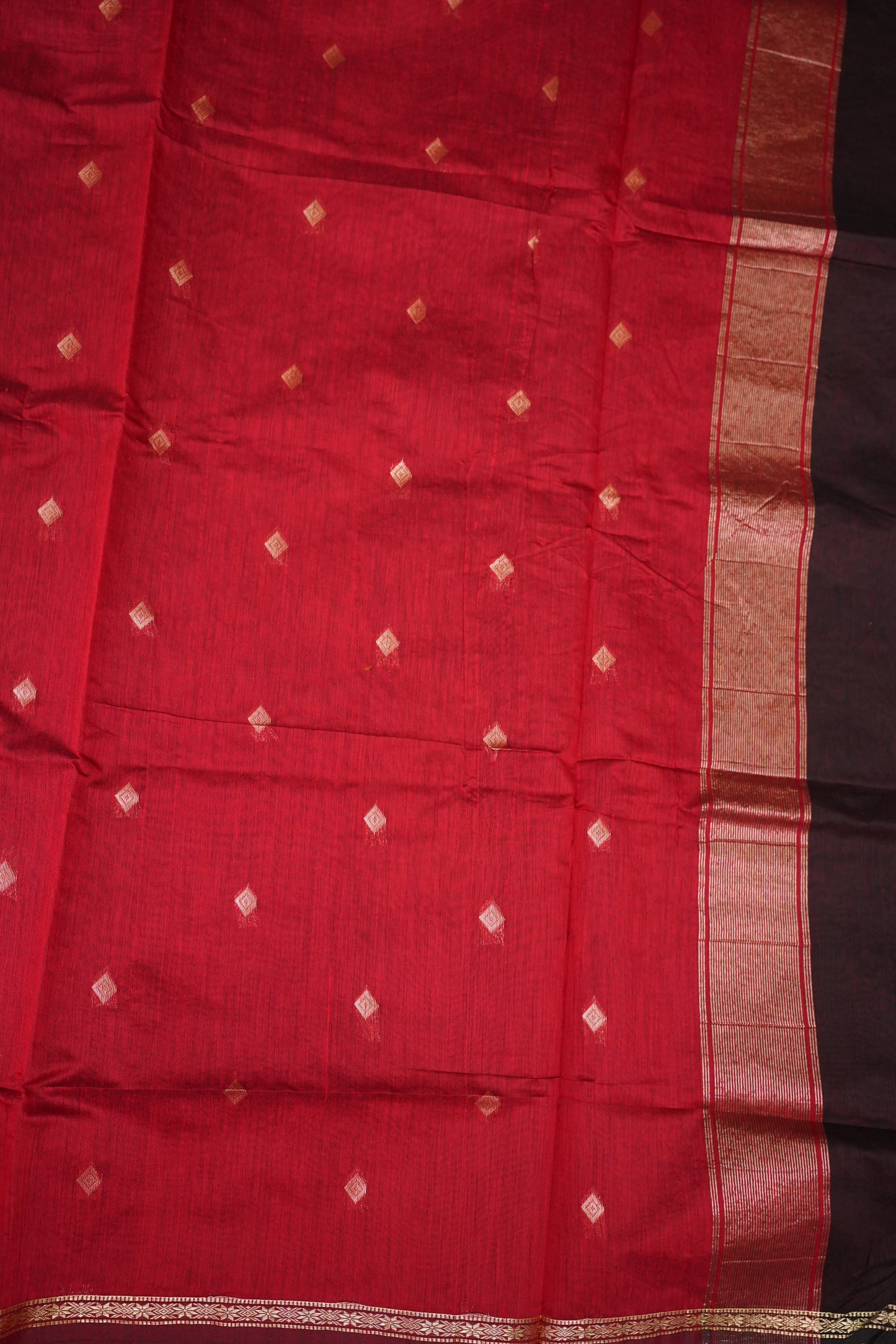 Semi Maheshwari Silk Cotton Saree – Black & Red with Zari Buttas