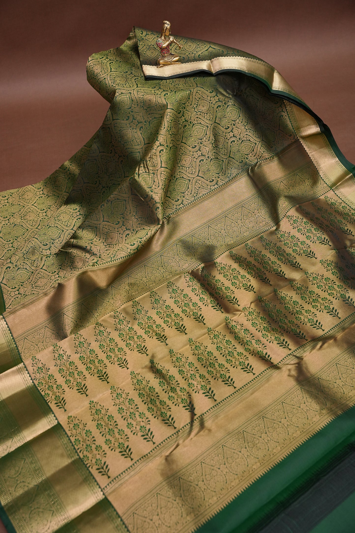 Bottle Green Brocade Pure Kanchipuram Silk Saree|Silk Mark Certified