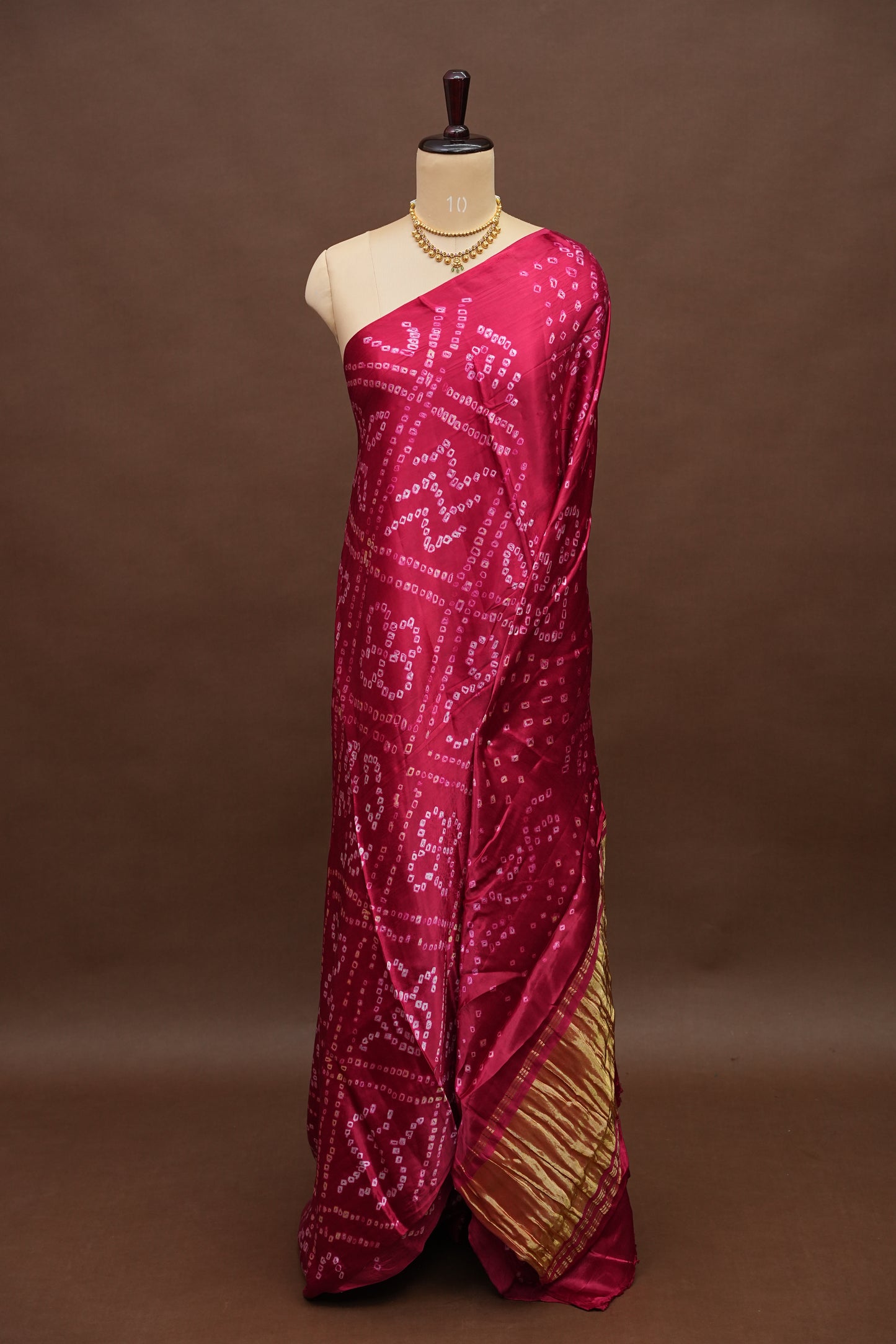 Pure Gajji Silk Bandhani Saree – Rani Pink with Traditional Bandhej Motifs & Gold Tissue Pallu