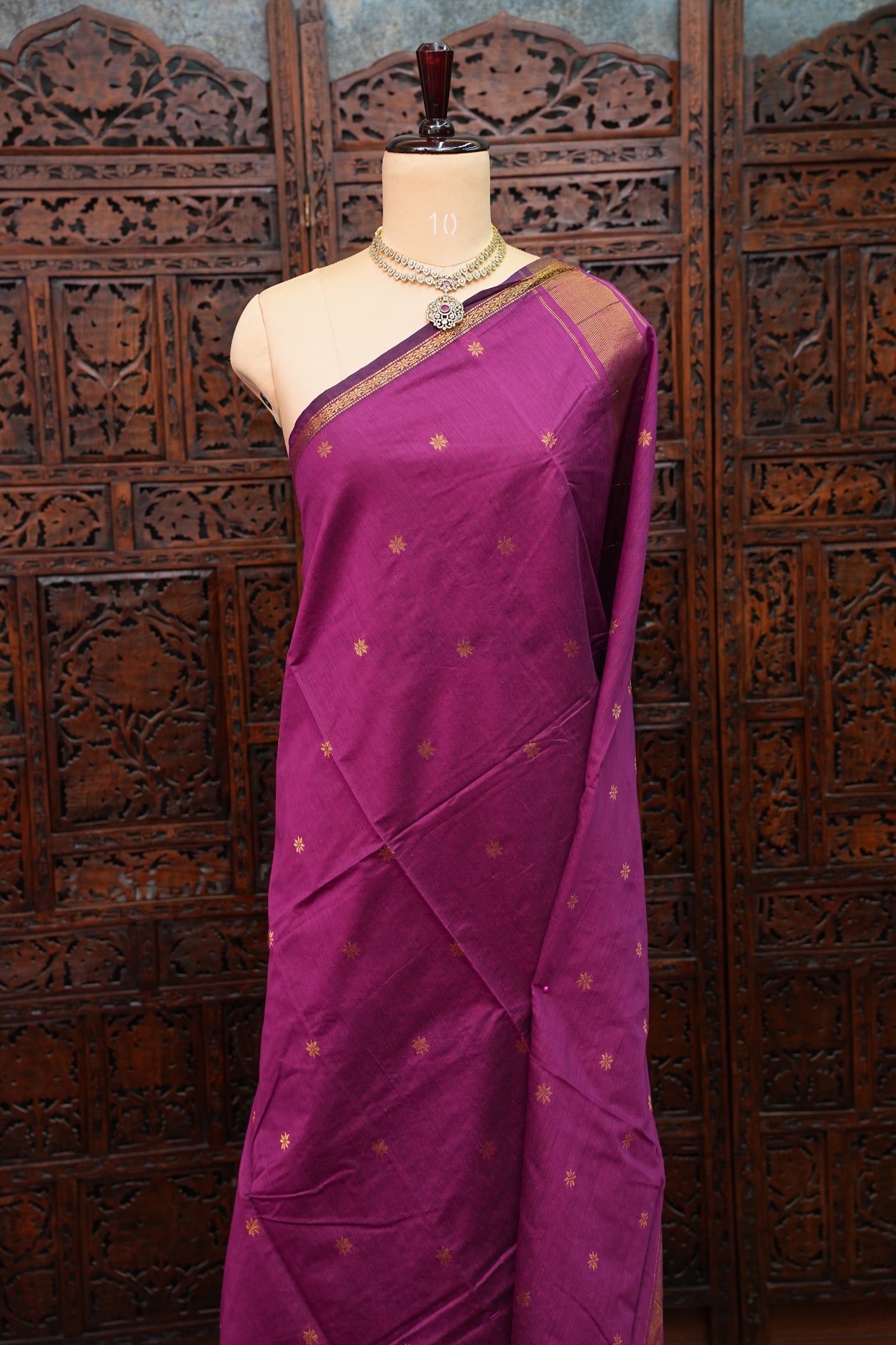 Semi Maheshwari Silk Cotton Saree  – Magenta Purple with Zari Buttas