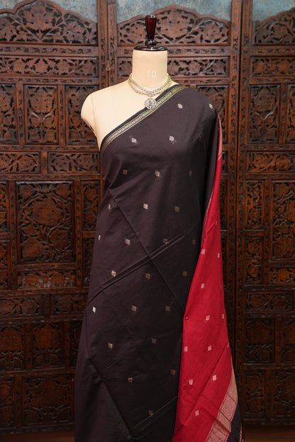 Semi Maheshwari Silk Cotton Saree – Black & Red with Zari Buttas