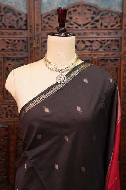Semi Maheshwari Silk Cotton Saree – Black & Red with Zari Buttas