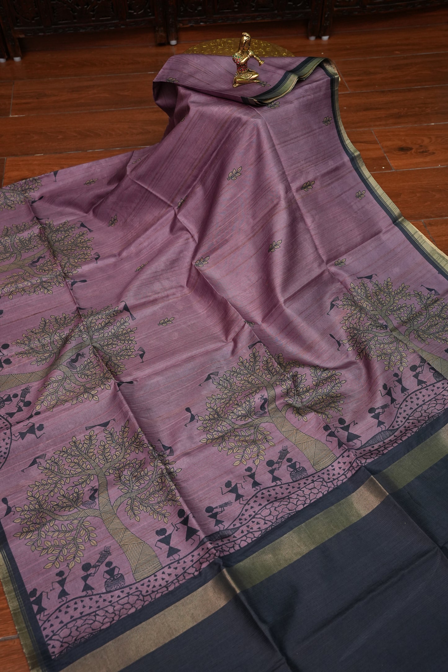 Semi Tussar Saree with Digital Warli Print & Piping Border – Dusty Mauve
