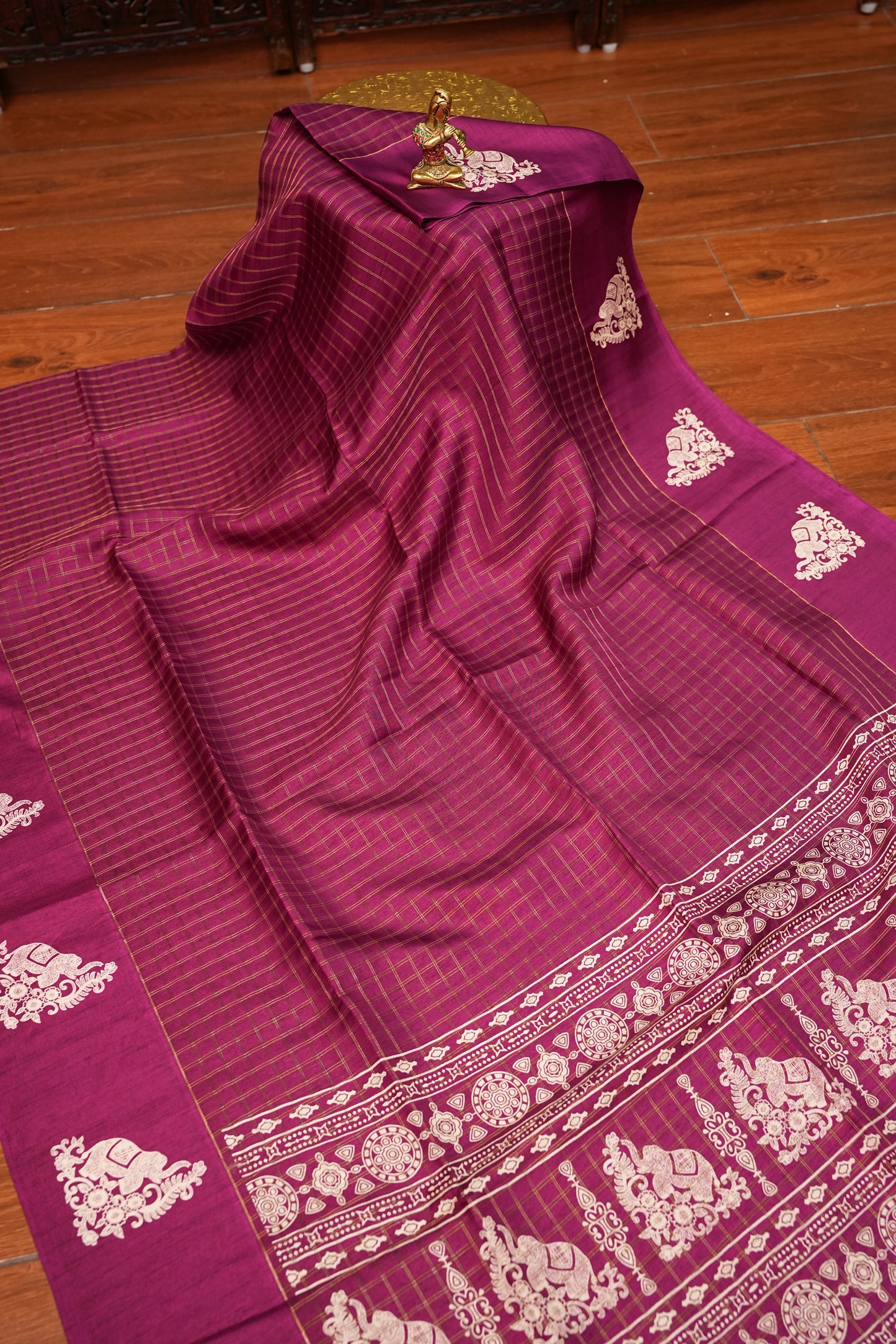 Semi Tussar Saree with Checkered Body & Elephant Motifs – Wine Magenta