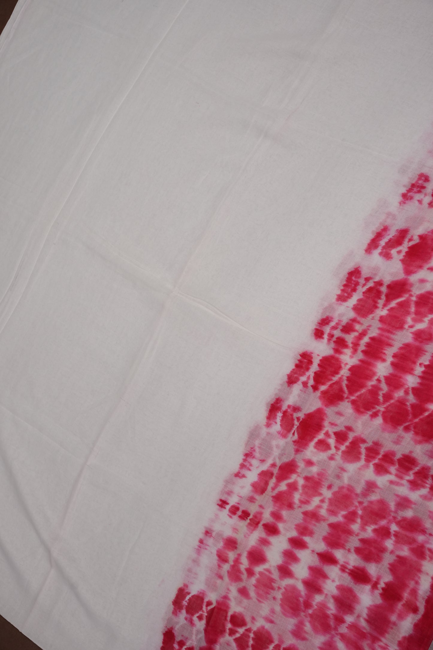 Mulmul Cotton Saree with Tassels - Pink