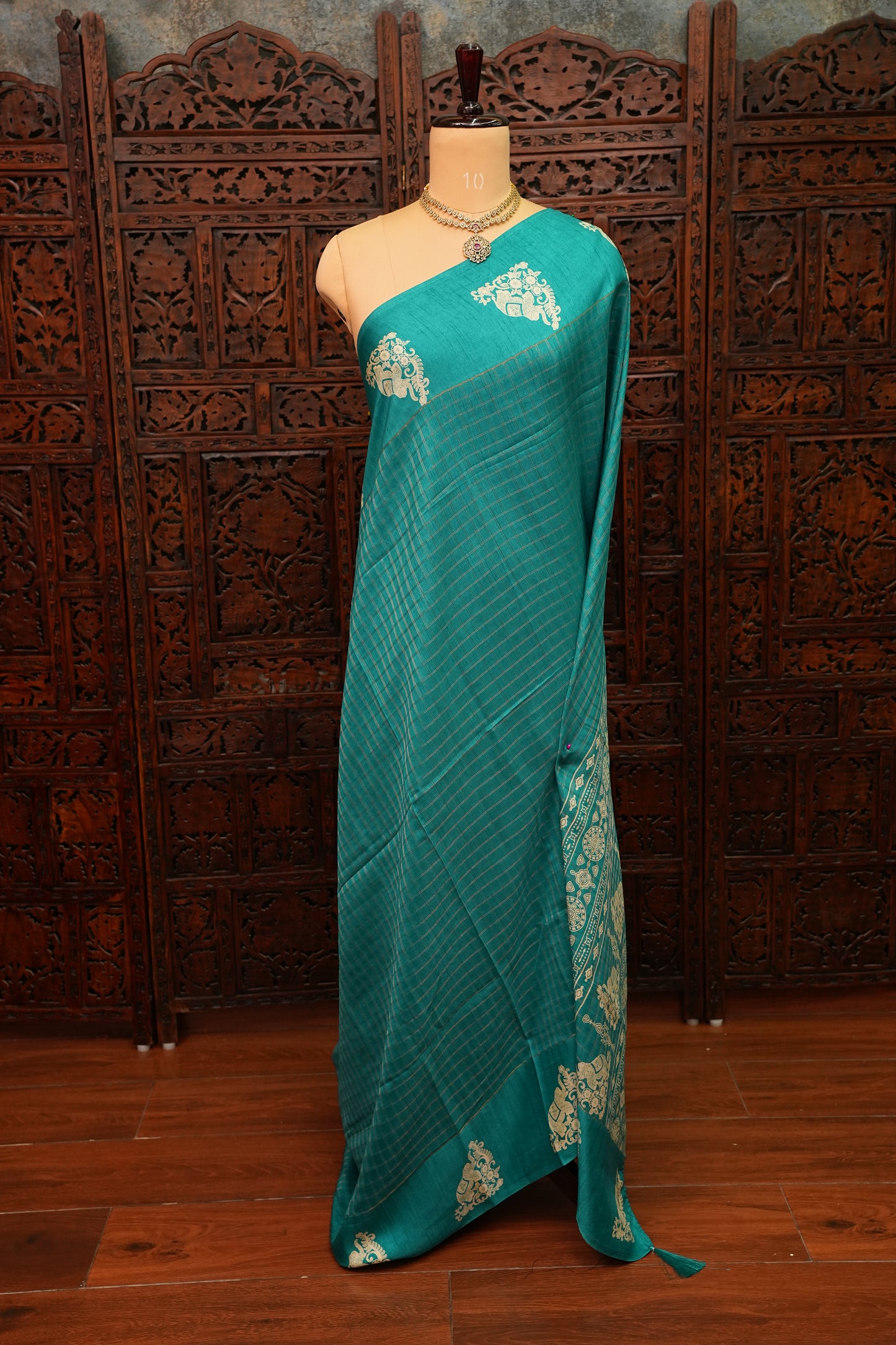 Semi Tussar Saree with Checkered Body & Elephant Motifs – Turquoise Blue