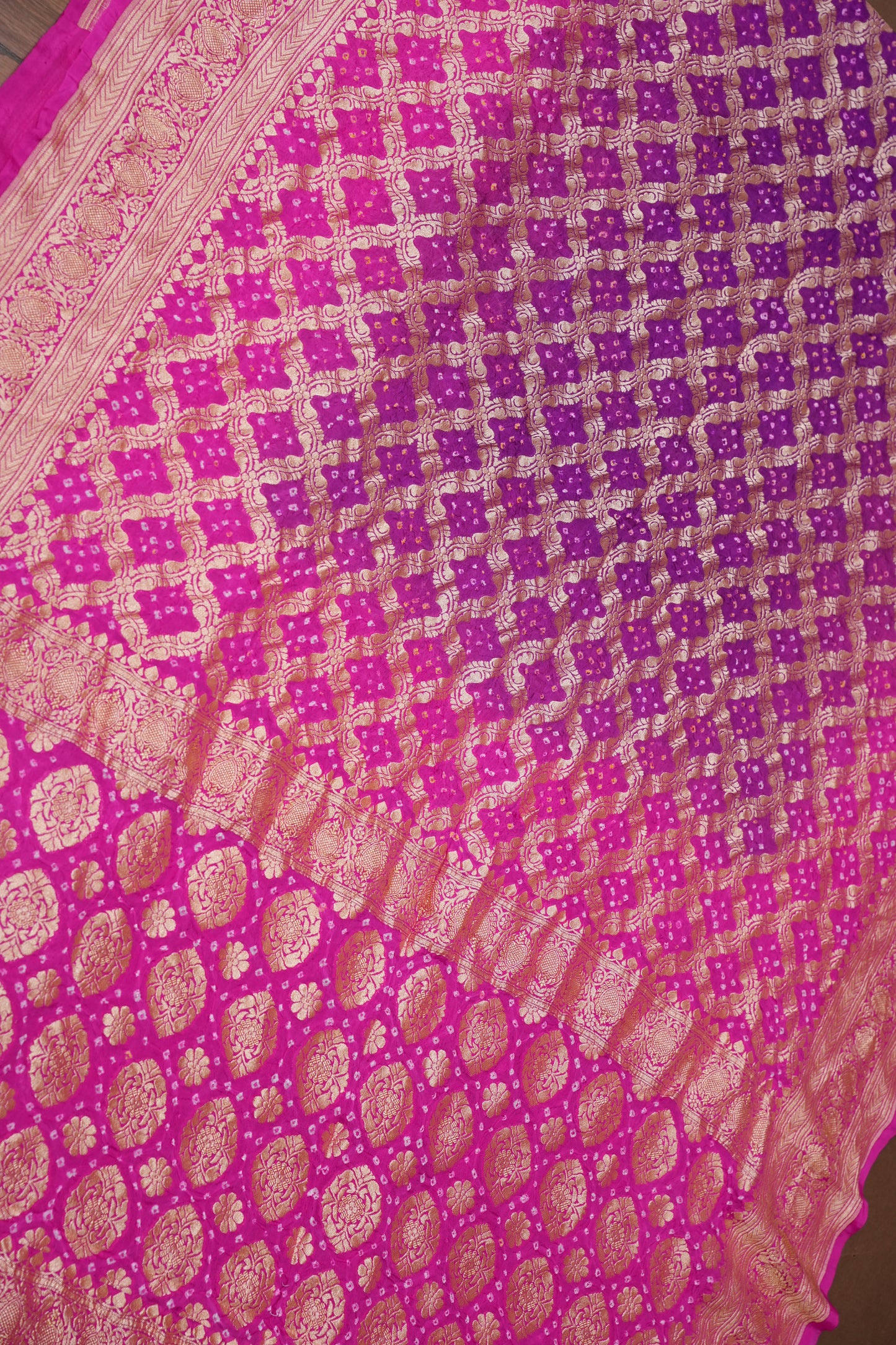 Purple & Hot Pink Ombre-Pure Georgette Handloom Banaras Neem Zari Bandhej Saree.