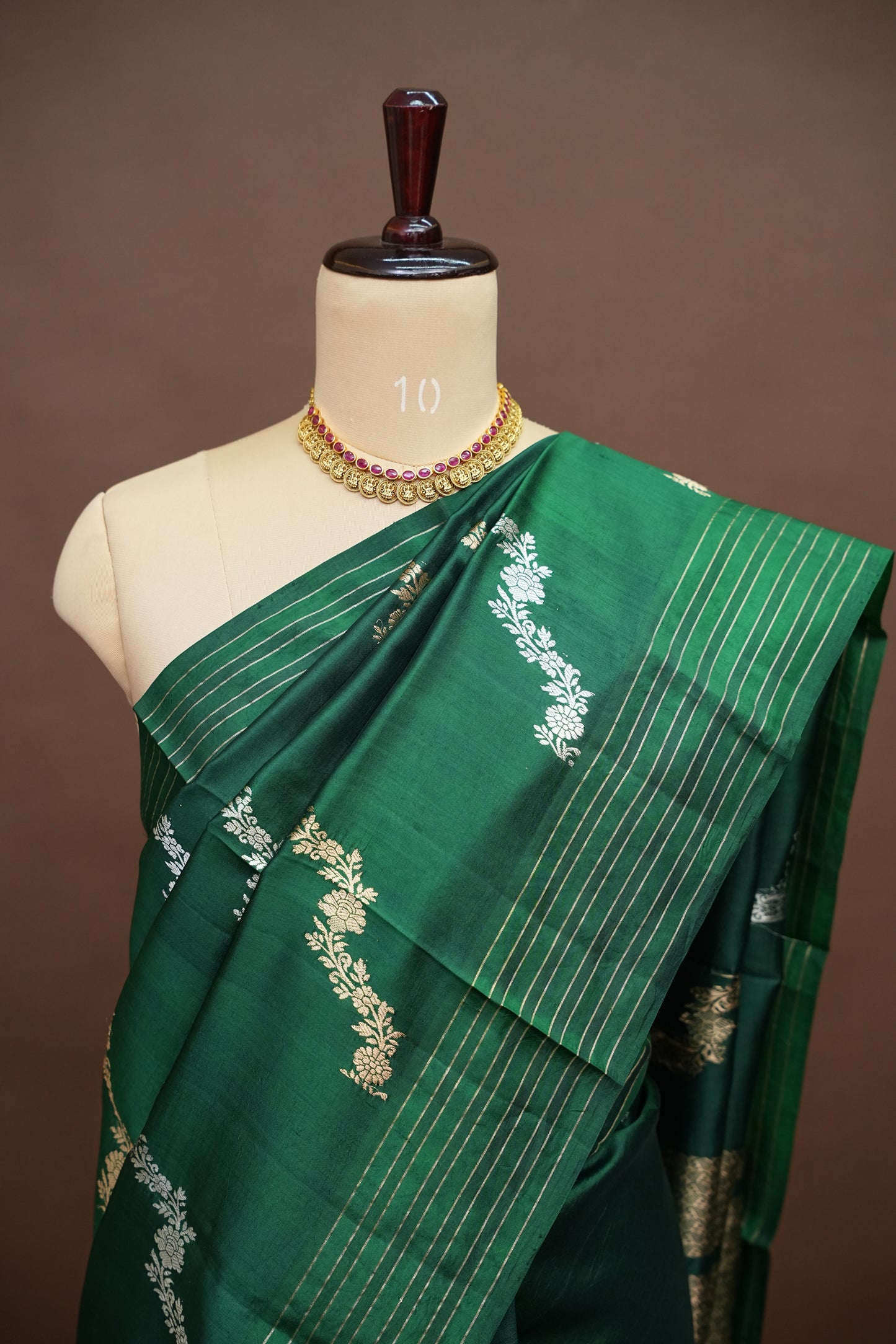 Pure Mango Silk in Emerald Green|Silk Mark Certified