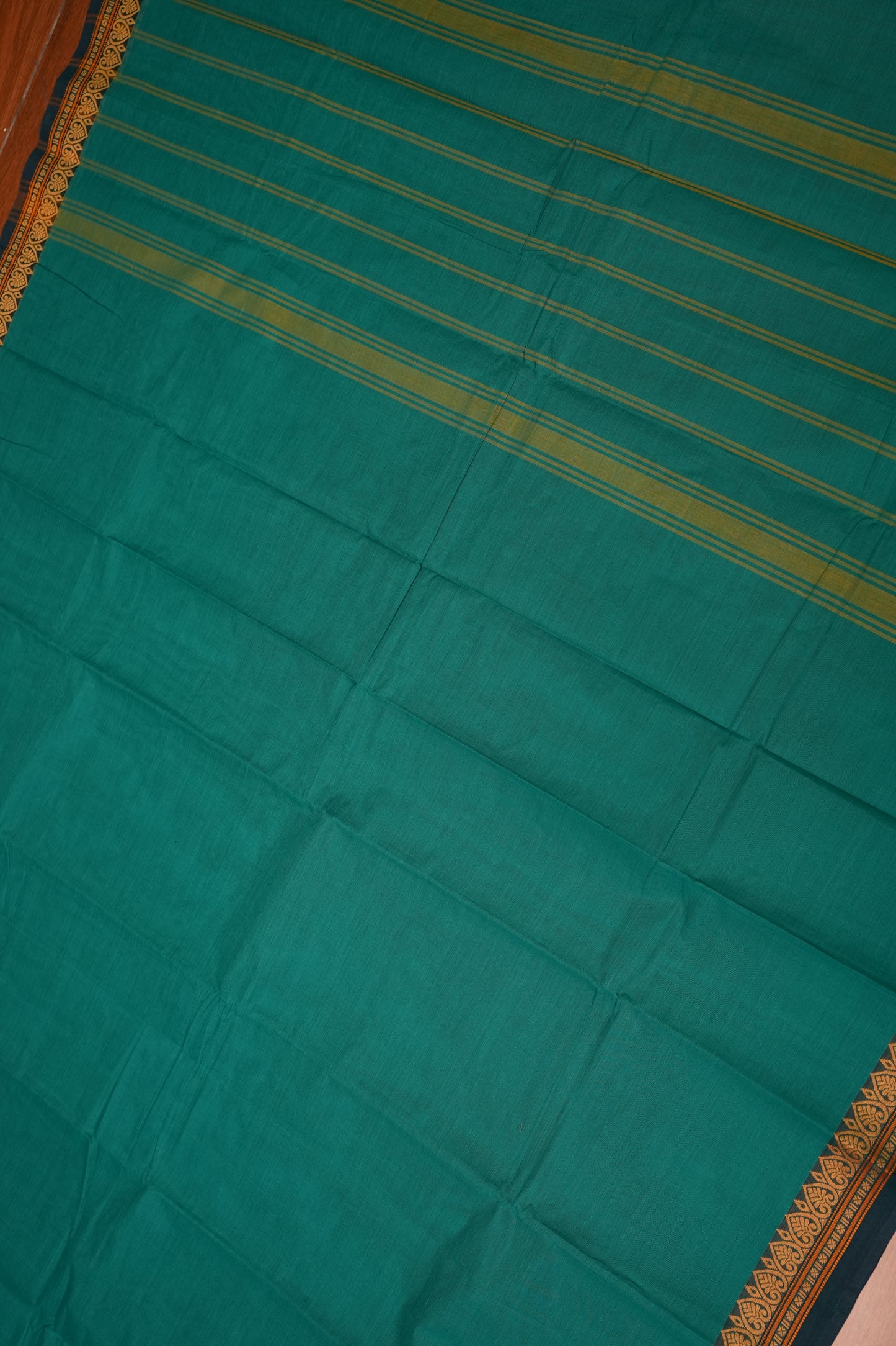 Pure Kanchi Cotton Saree – Peacock Green with Traditional Gold Zari Border