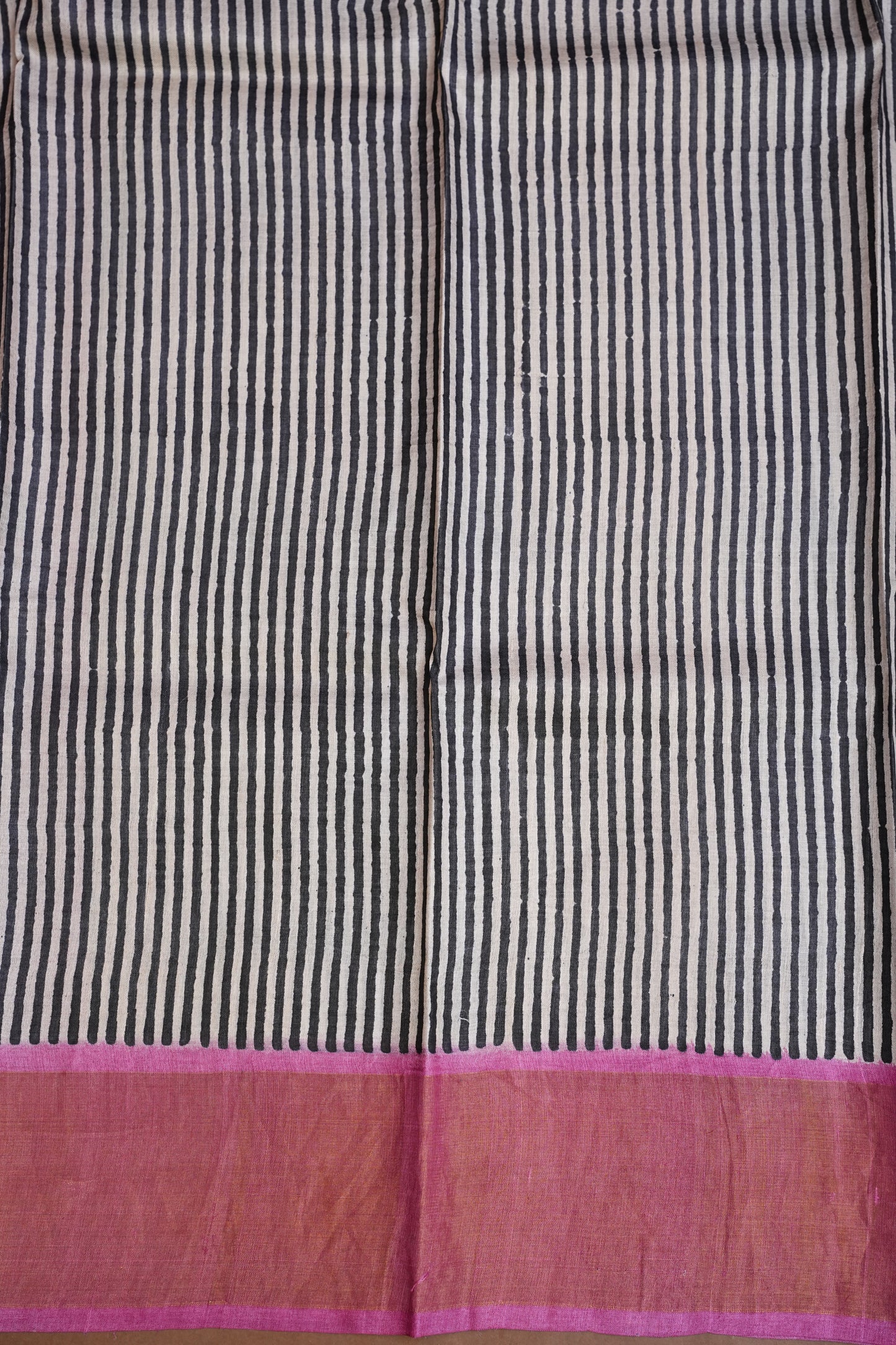 Geometric Patterned Pure Tussar Silk Saree-Pink|Silk Mark Certified