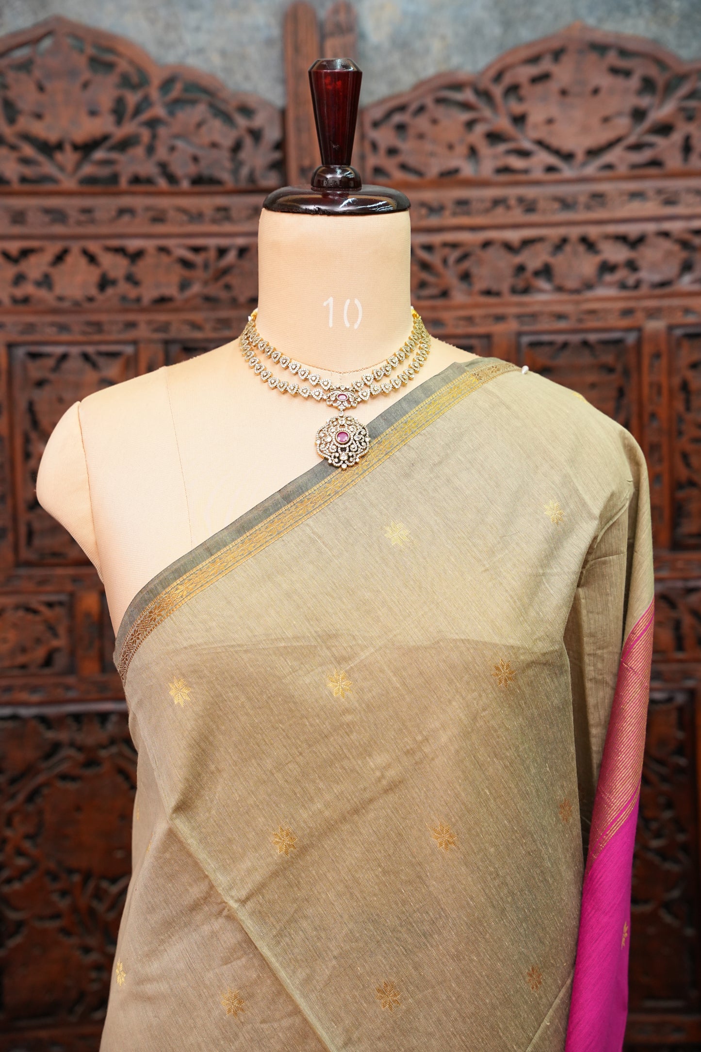 Semi Maheshwari Silk Cotton Saree – Beige Gold & Rani Pink