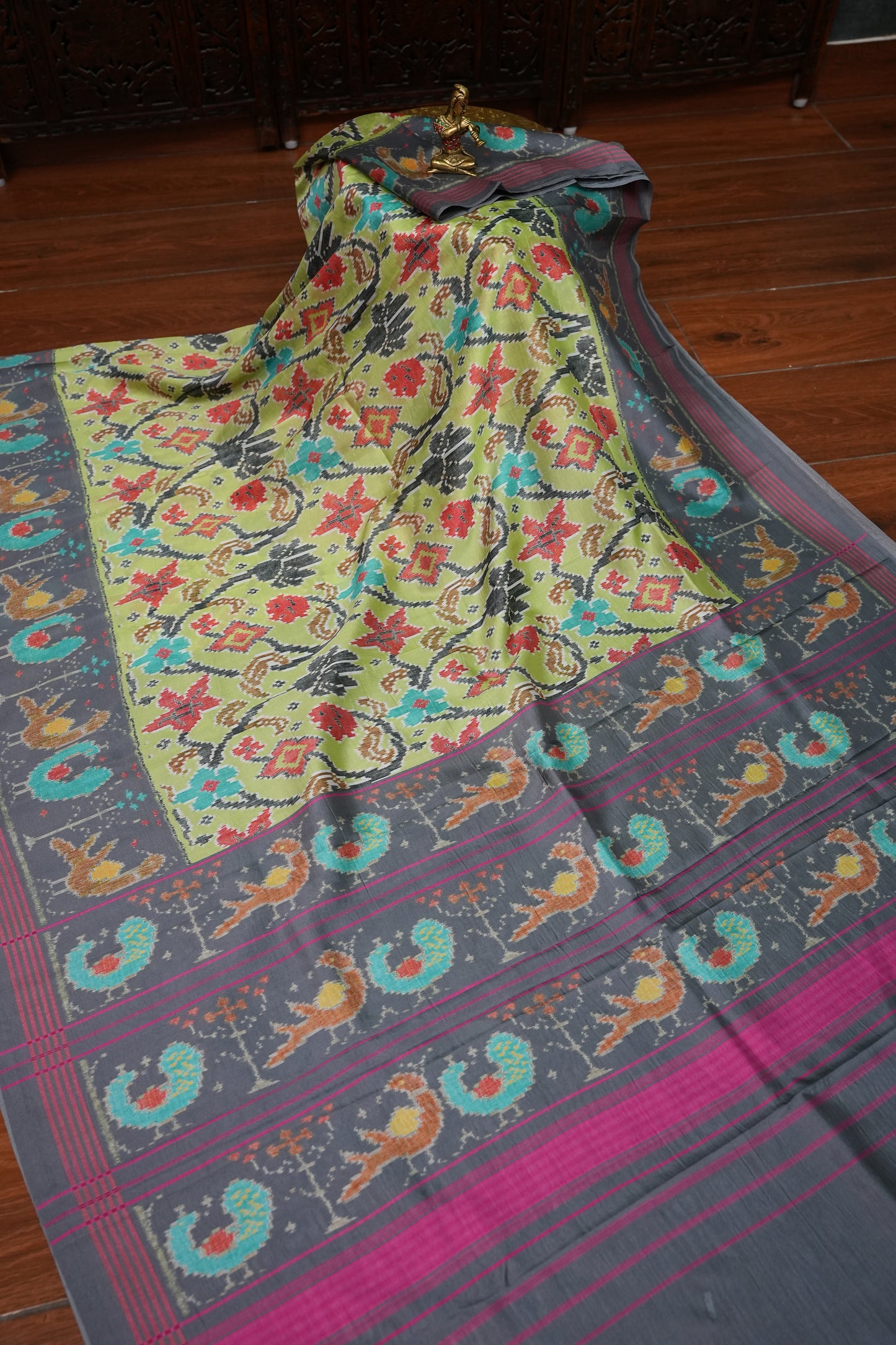 Tussar Saree with Kalamkari Body & Patola-Inspired Border and Pallu – Olive Green & Charcoal Grey