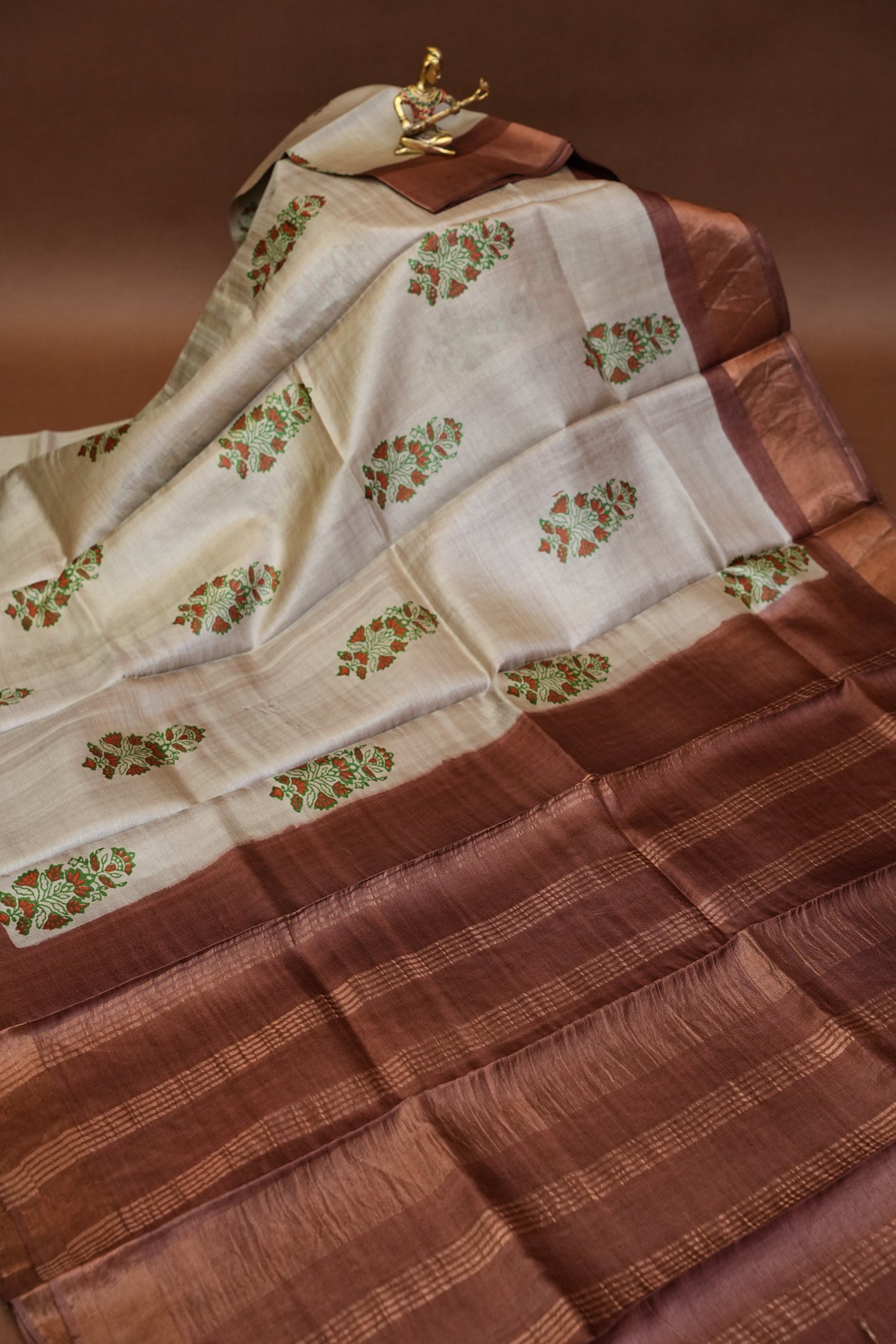 Floral Printed Pure Tussar Silk Saree-Half white|Silk Mark Certified