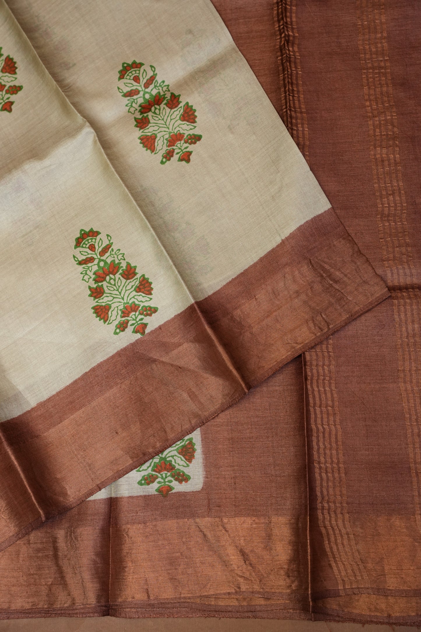 Floral Printed Pure Tussar Silk Saree-Half white|Silk Mark Certified