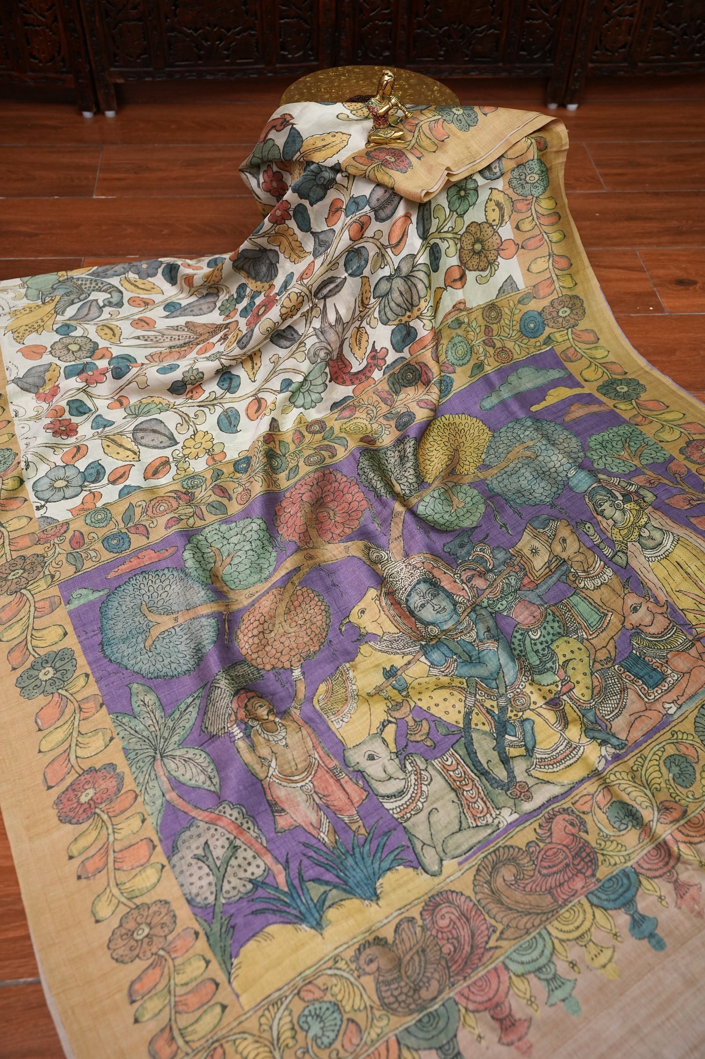 Tussar Saree with Kalamkari Body & Pictorial Pallu – Beige & Lavender Purple