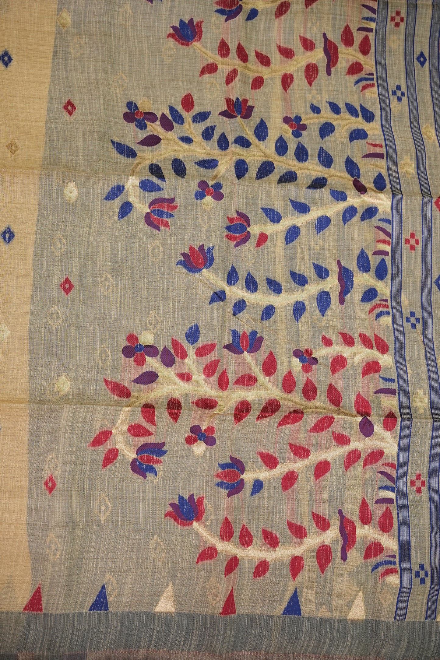 Khaddi Cotton Saree with Jamdani Pallu – Beige & Royal Blue