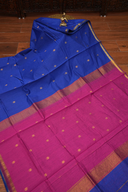 Semi Maheshwari Silk Cotton Saree with thin Gold Zari Buttas