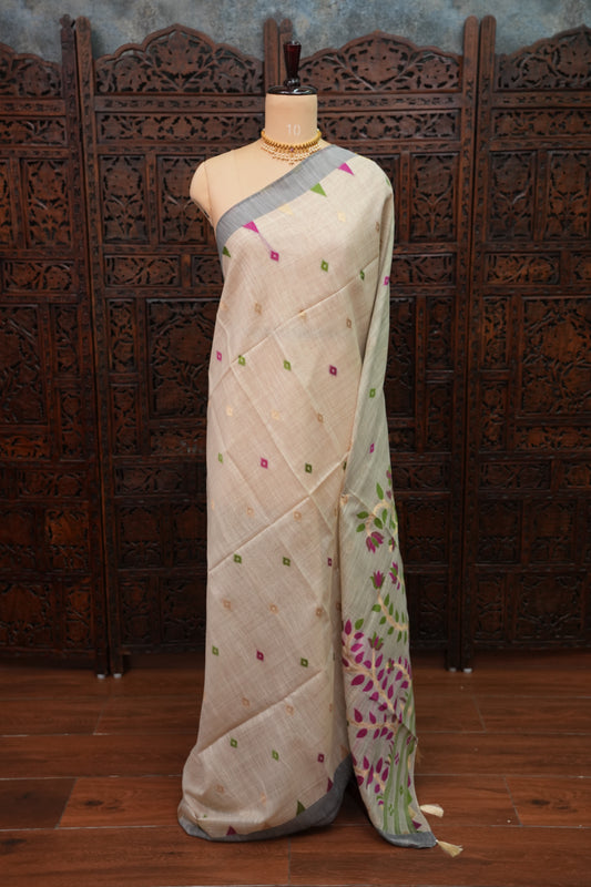 Khaddi Cotton Saree – Ivory & Green with Woven Motifs and Floral Pallu