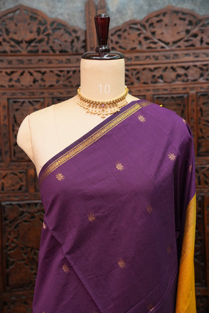 Semi Maheshwari Silk Cotton Saree with thin Gold Zari Buttas
