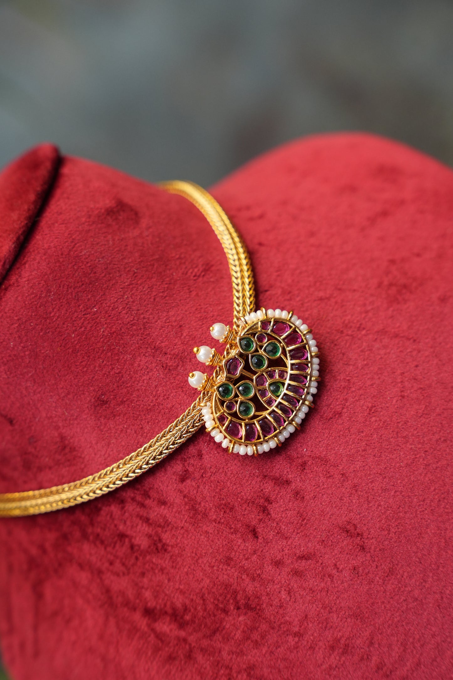 Antique Gold-Plated Temple Choker Necklace Choker Set