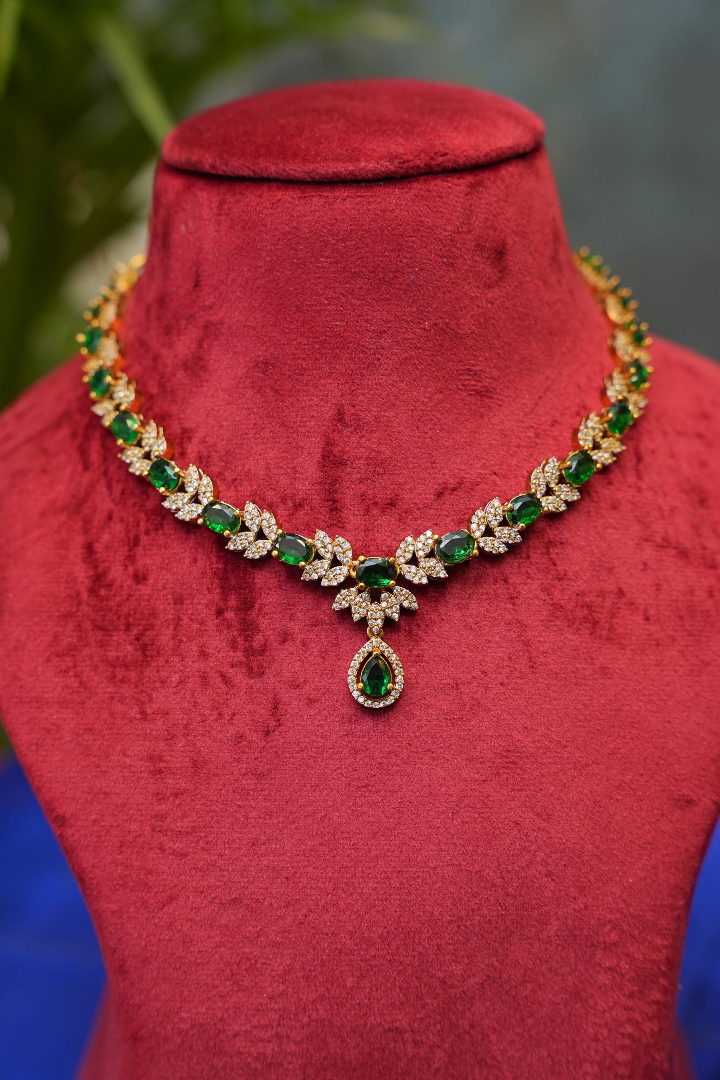 AD Necklace Set with Emerald & White Stone Deatailing With a Matching Earring
