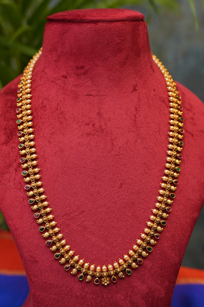 Antique Gold-Plated Temple Sleek Long Haaram Set