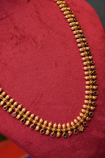 Antique Gold-Plated Temple Sleek Long Haaram Set