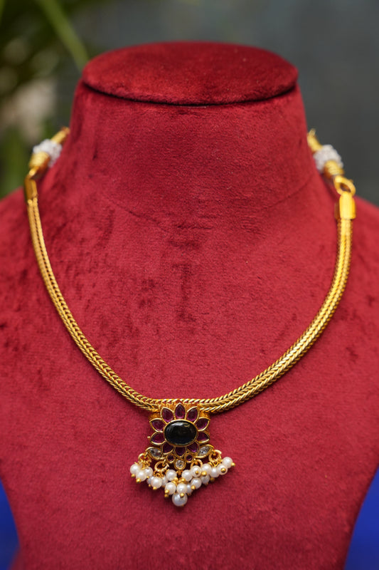 Antique Gold-Plated Chain Pendant Necklace Set