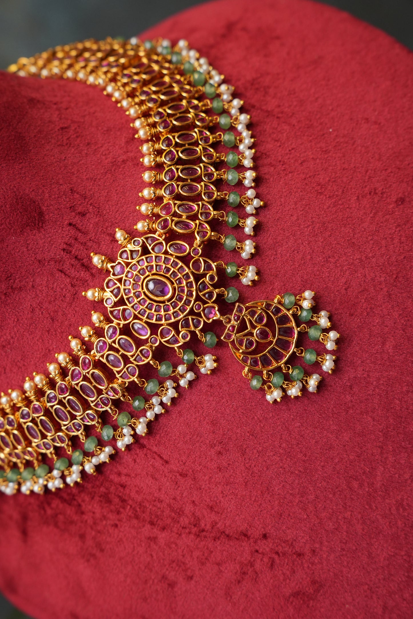 Antique Gold-Plated Temple Jewellery Necklace Choker Set