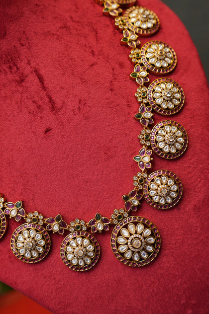 Classic Statement Long Antique Gold-Plated Floral Patterned Necklace Set