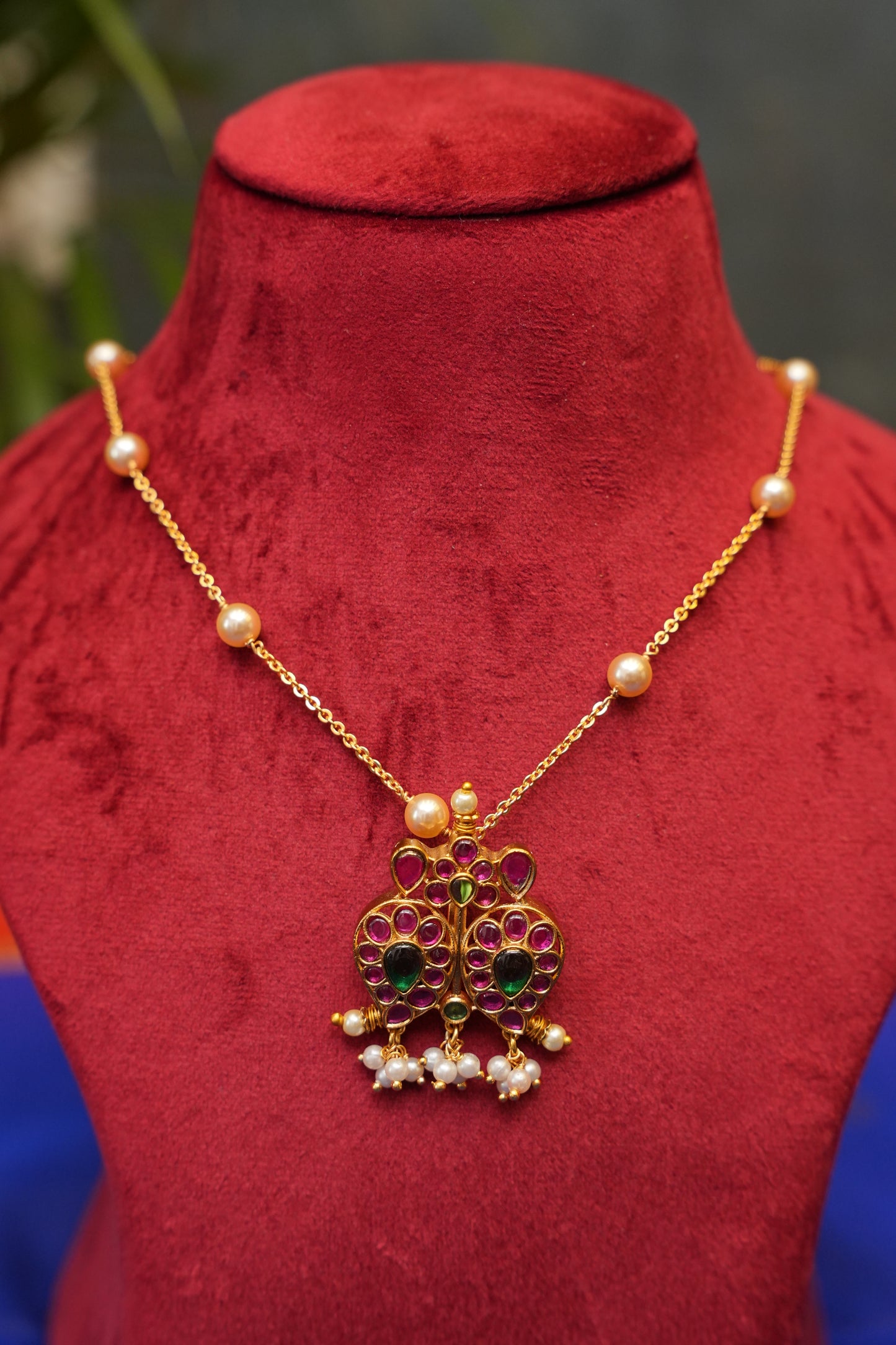 Gold-Plated Mango Design Chain Pendant Necklace Set