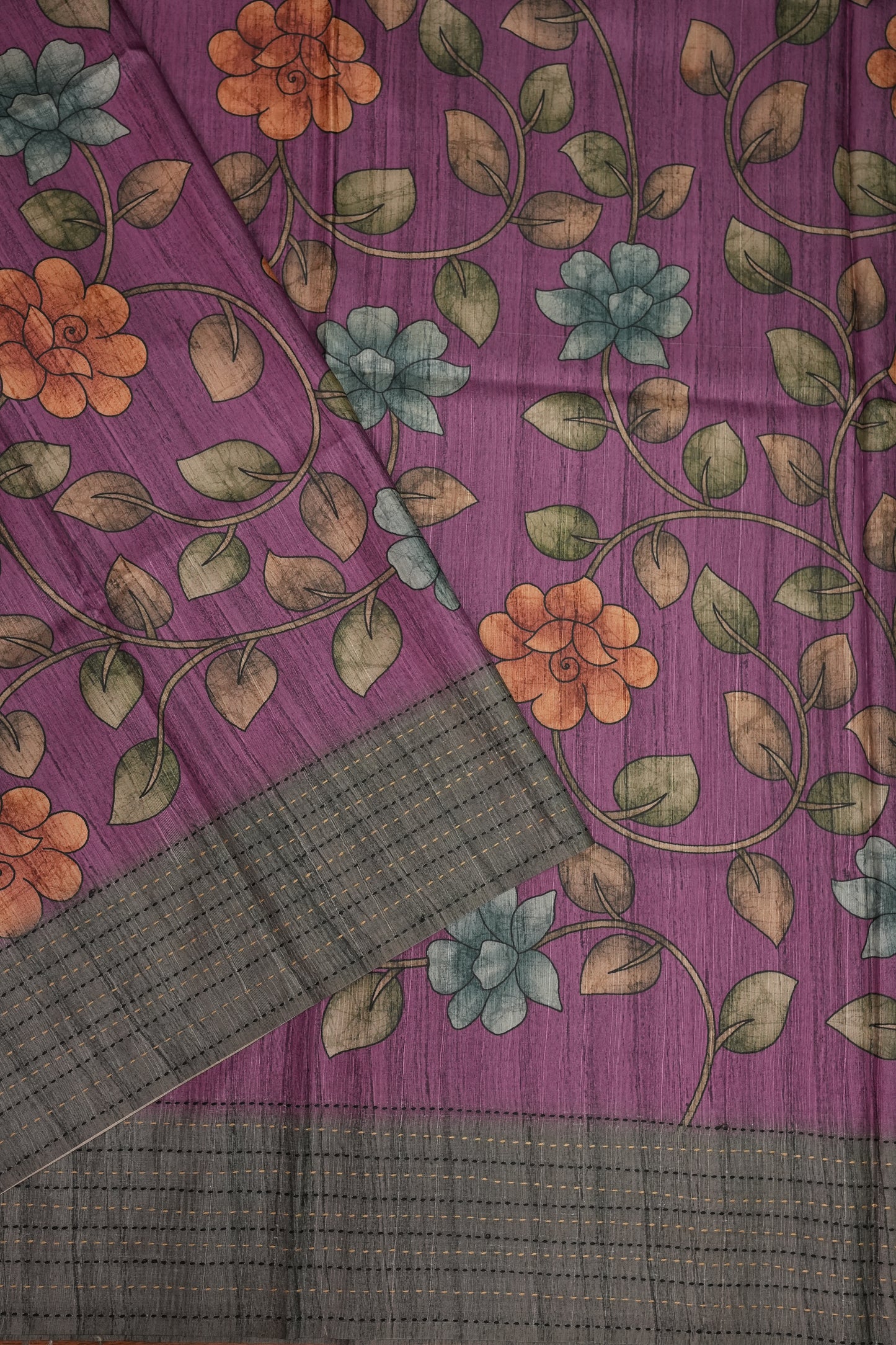Soft Raw Silk Saree with Floral Prints & Contrast Kantha Stitch Print Border – Purple & Charcoal Grey