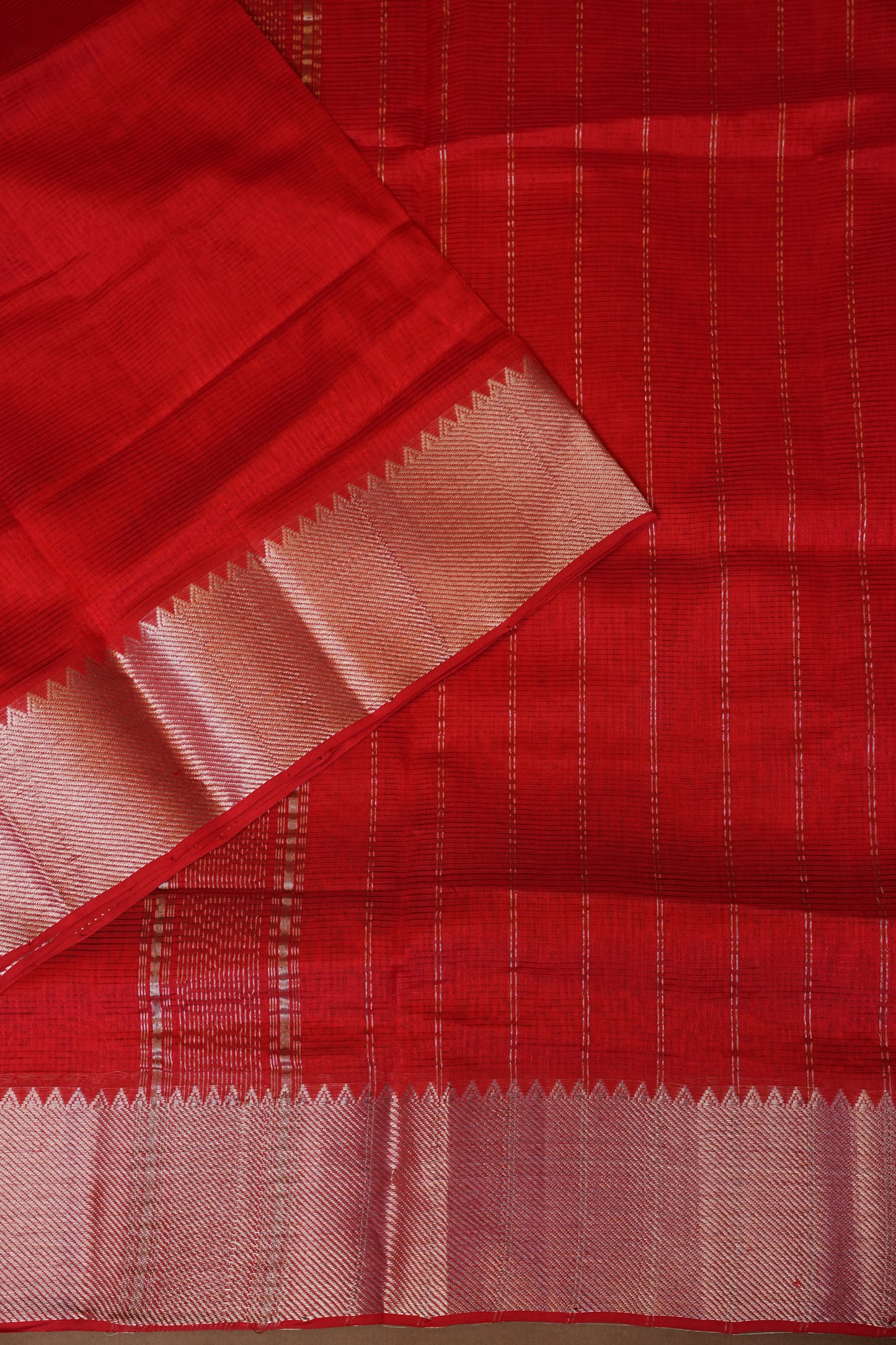 Mangalagiri Silk Cotton Saree - Red
