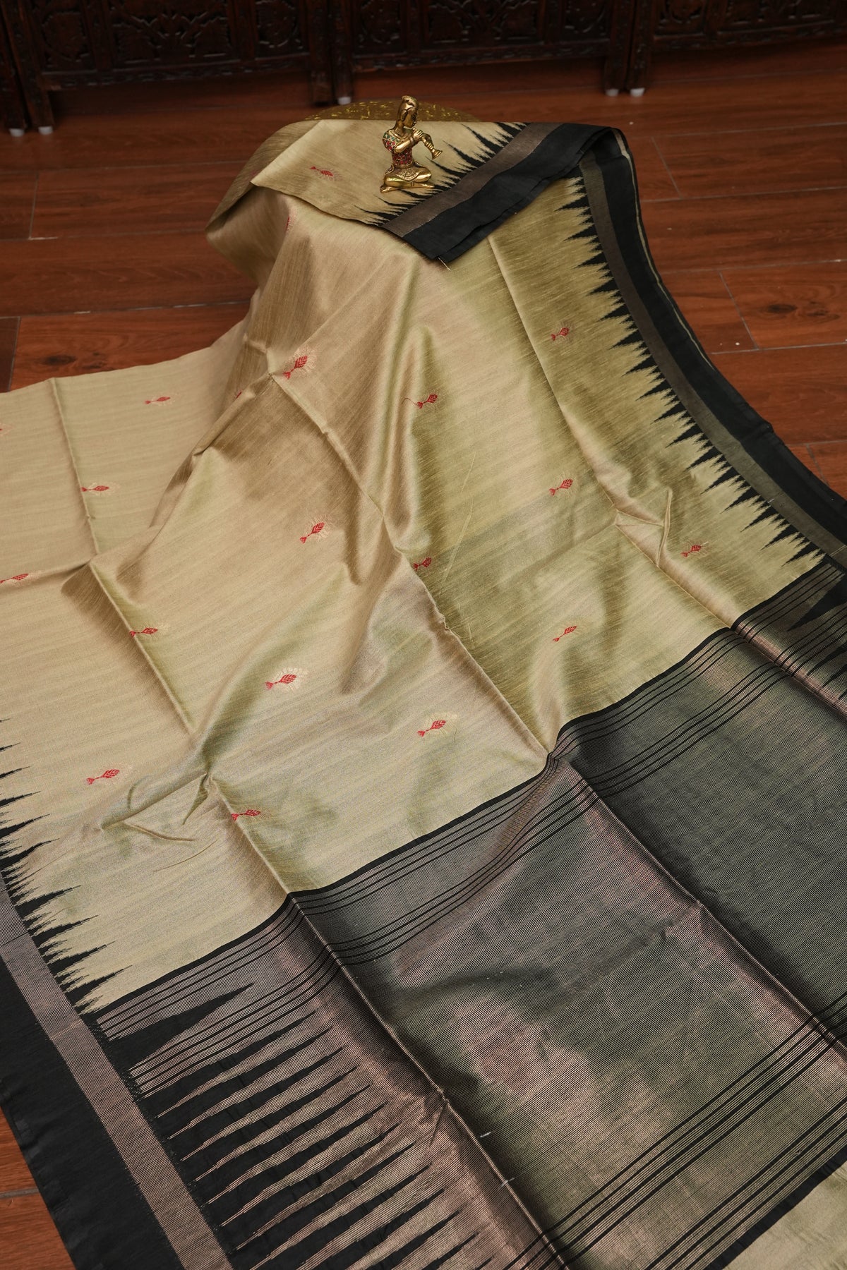 Semi Raw Silk Saree with Temple Border – Ivory & Black