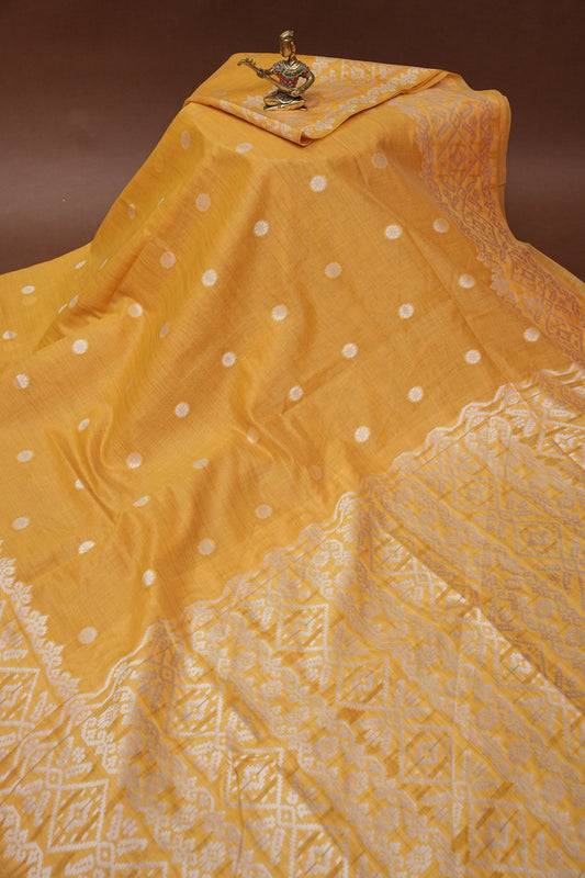 Yellow Jamdani Saree with Intricate White Woven Motifs