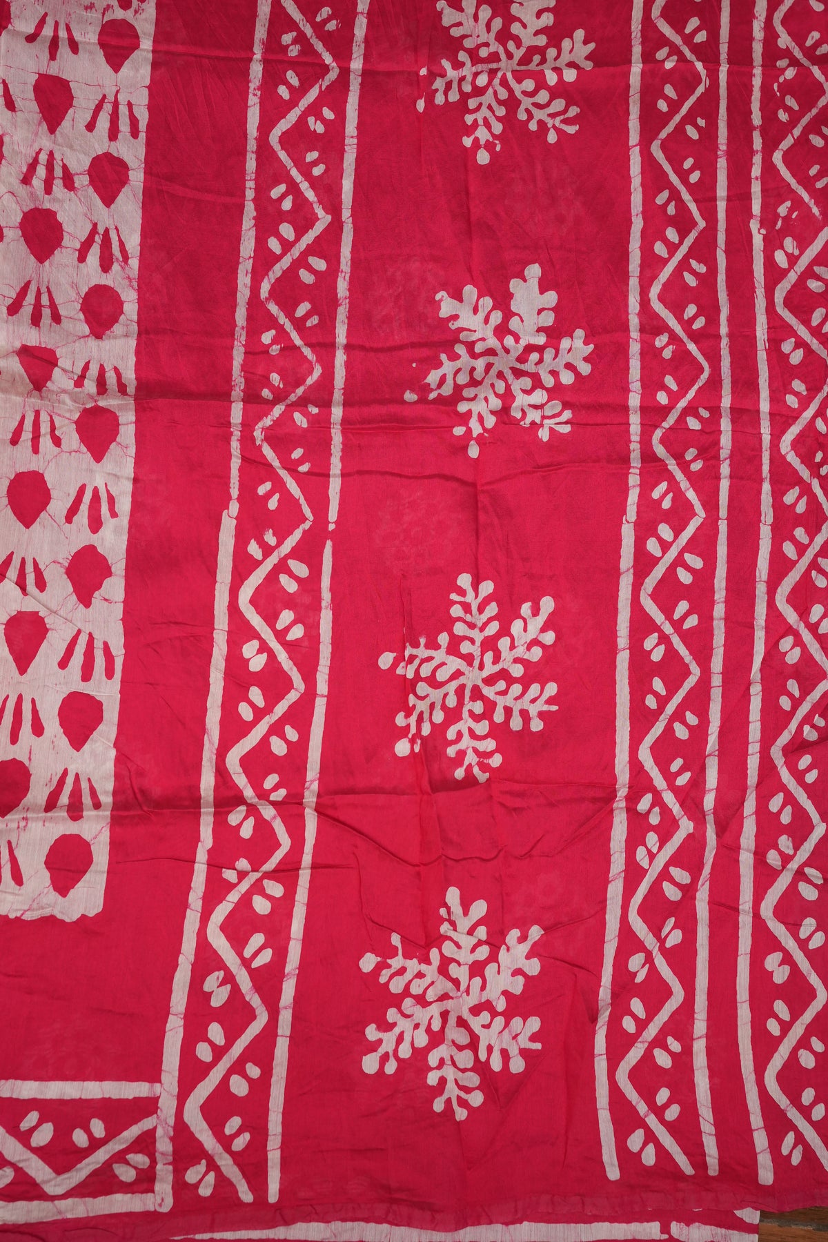 Pure Cotton Saree with Digital Block Prints – Rani Pink & White