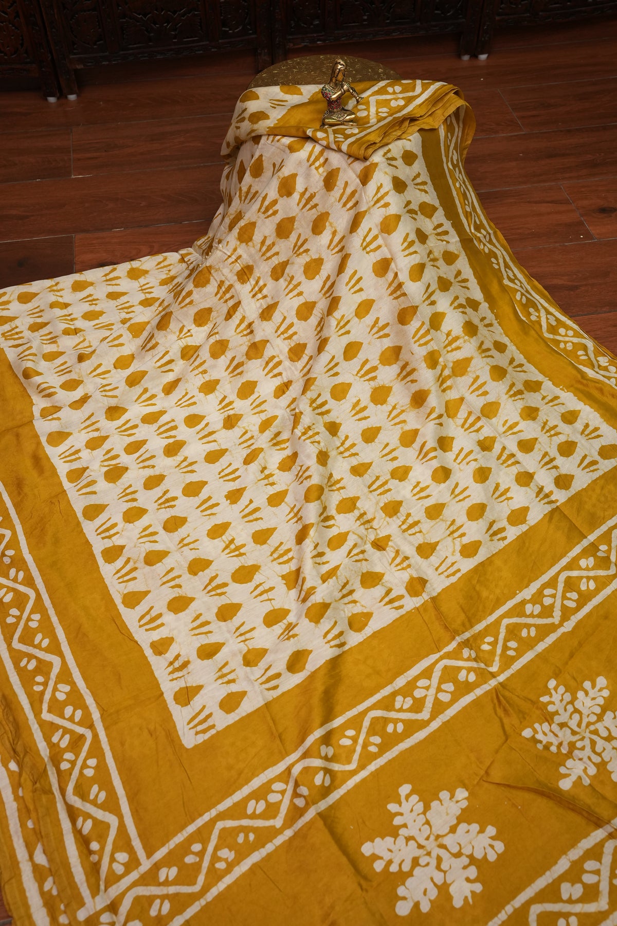Pure Cotton Saree with Digital Block Prints – Mustard Yellow & White